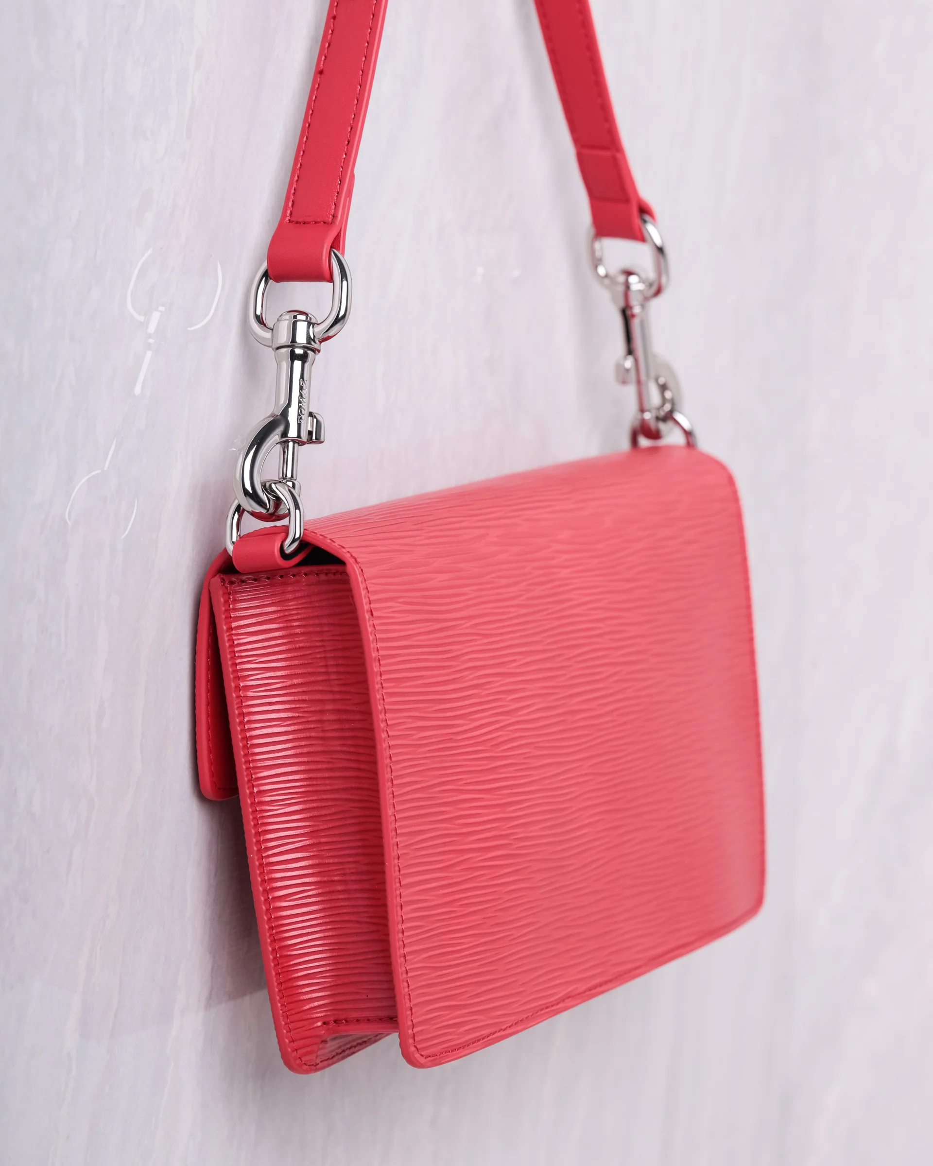 Tomaz BL058 Ladies Sling Bag (Red) - Image 2