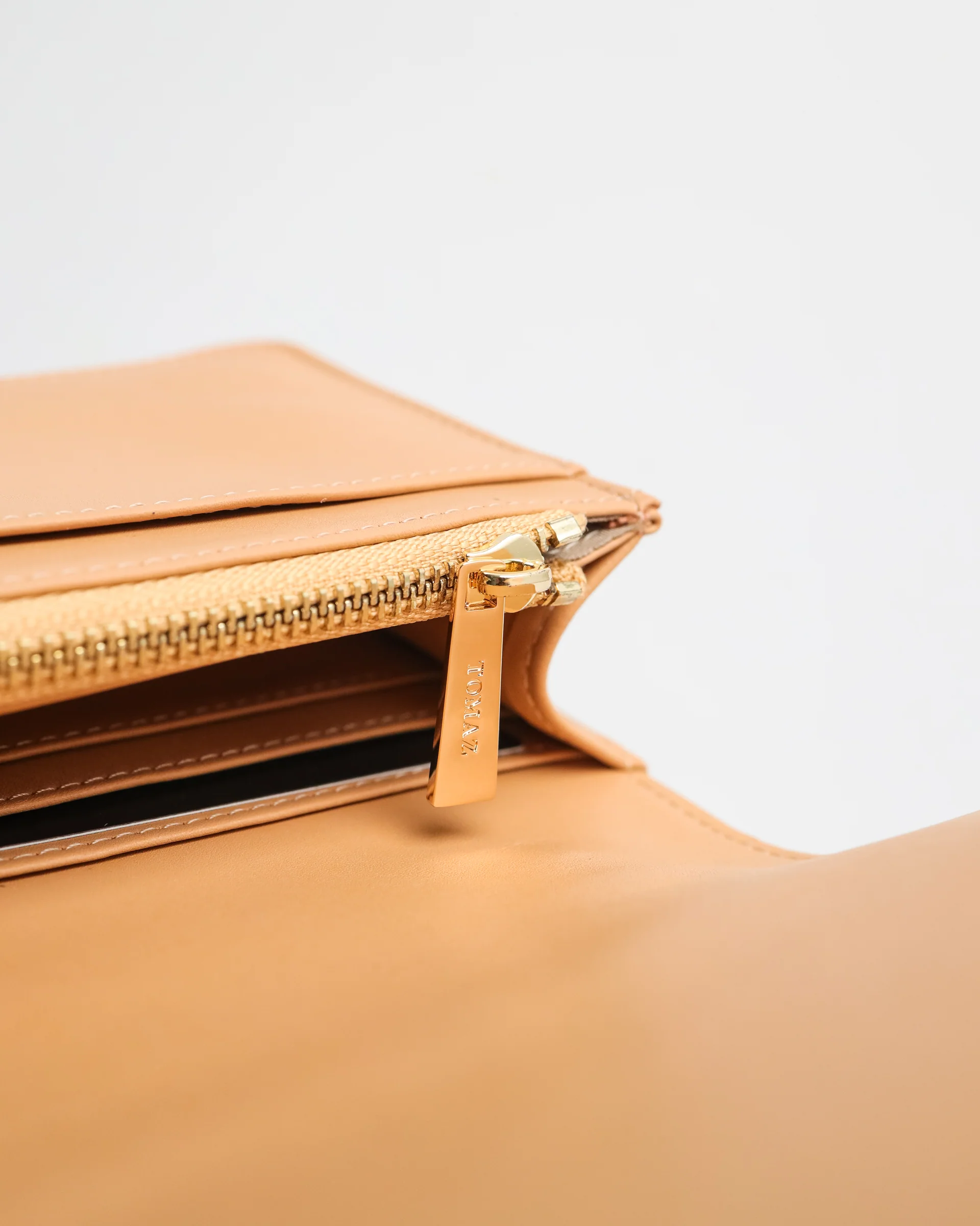 Tomaz BL183 Ladies Sling Bag - Image 3