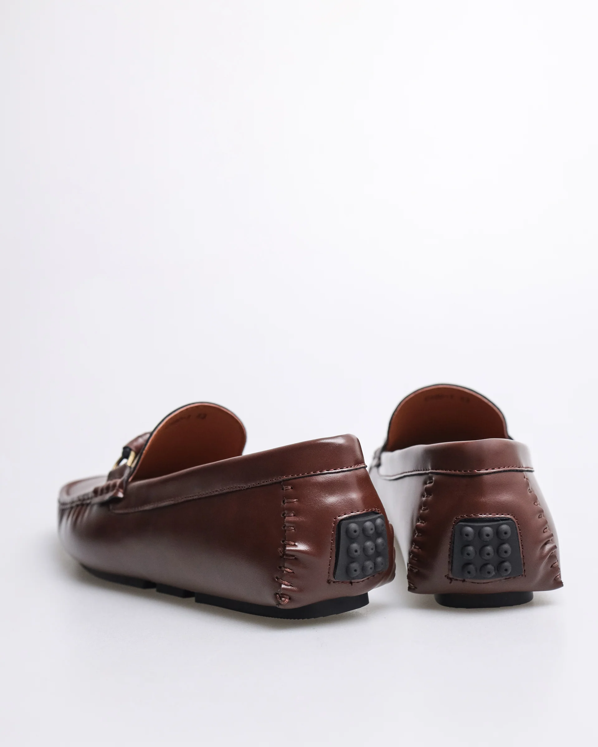 Tomaz C499 Men's Buckle Moccasins - Image 15