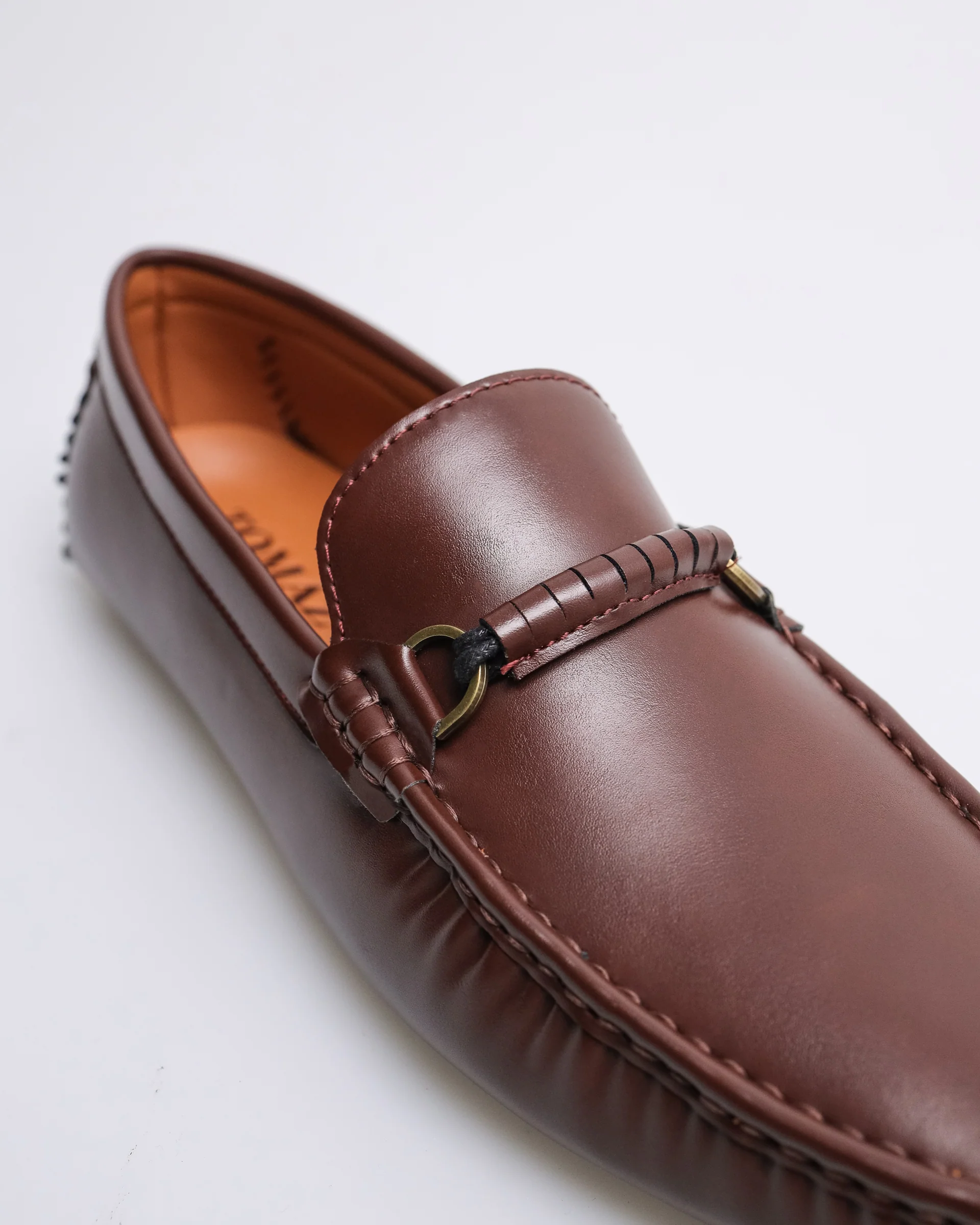 Tomaz C499 Men's Buckle Moccasins - Image 16
