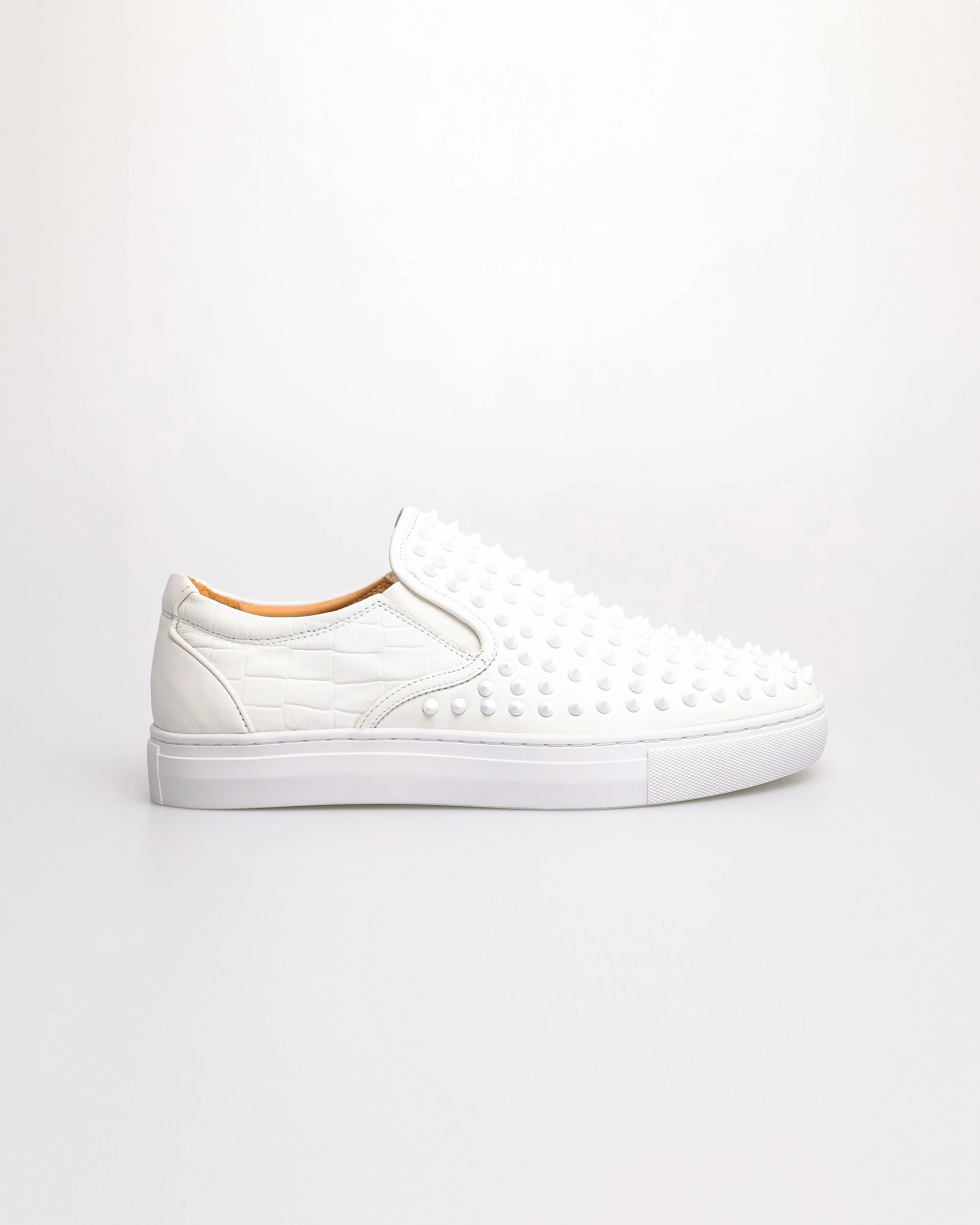 Tomaz C556 Men's Studded Sneakers - Image 5