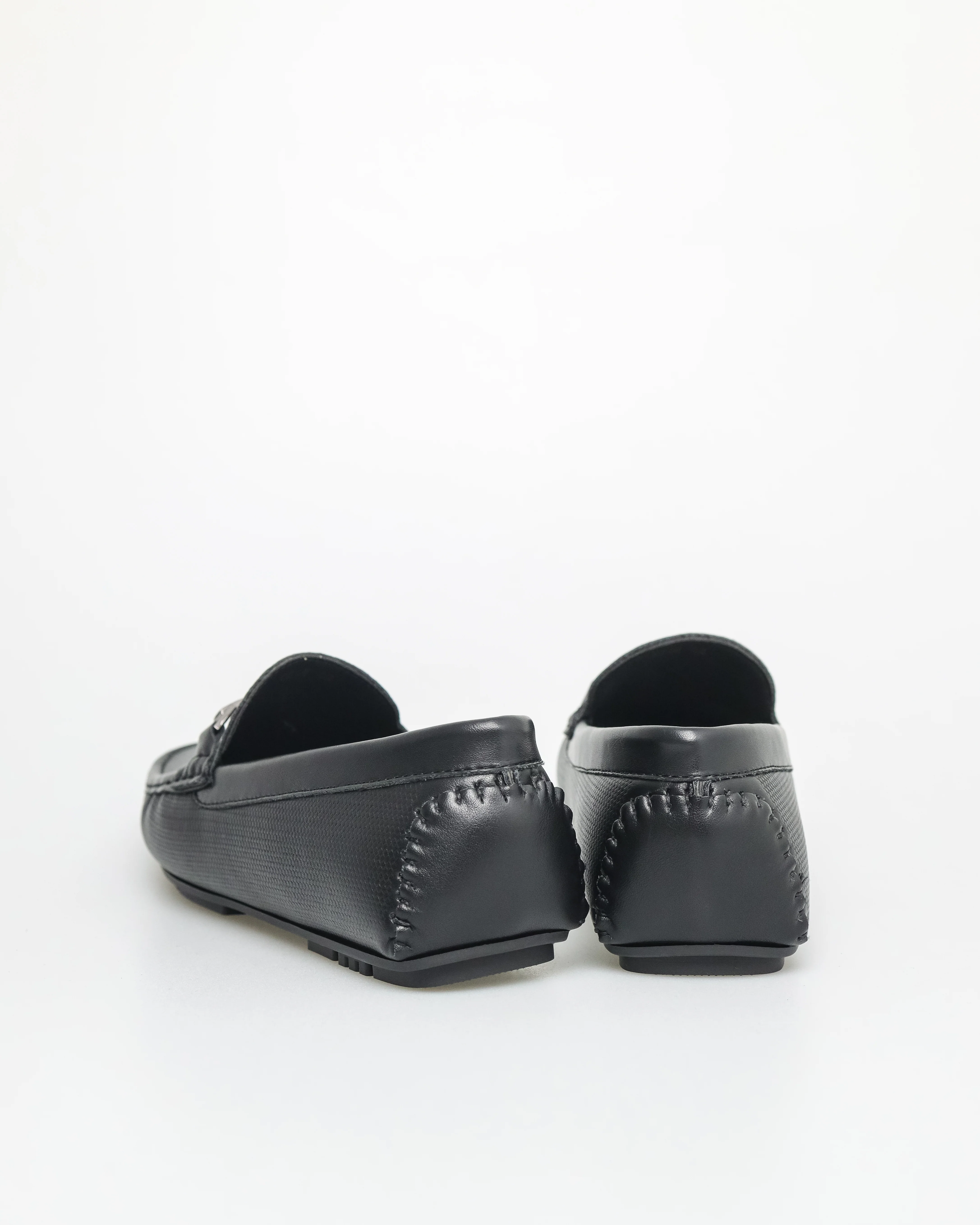 Tomaz C615 Men's Black Streamline Buckle Moccasins - Image 3