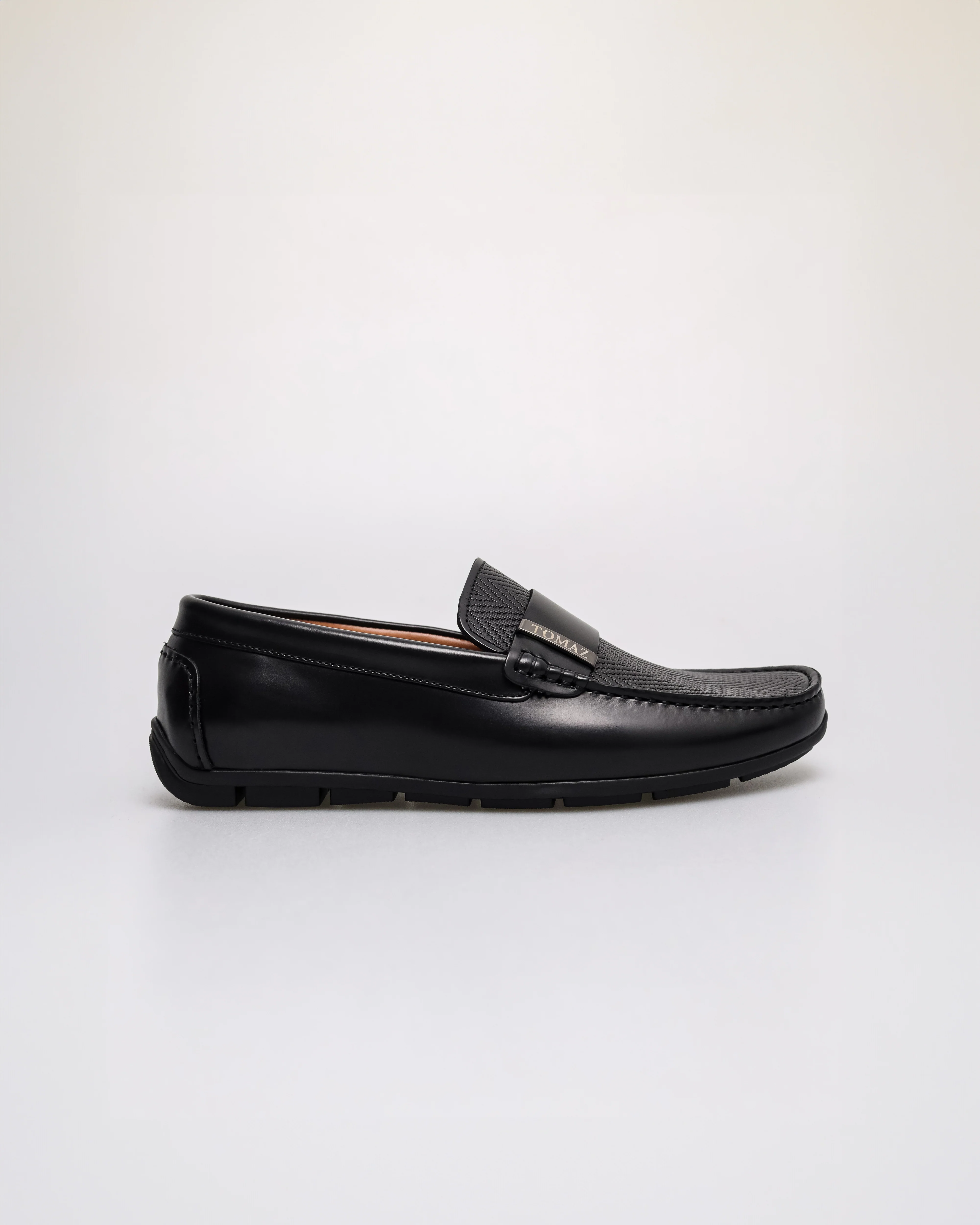 Tomaz C671 Men's Classic Textured Moccasins - Image 5