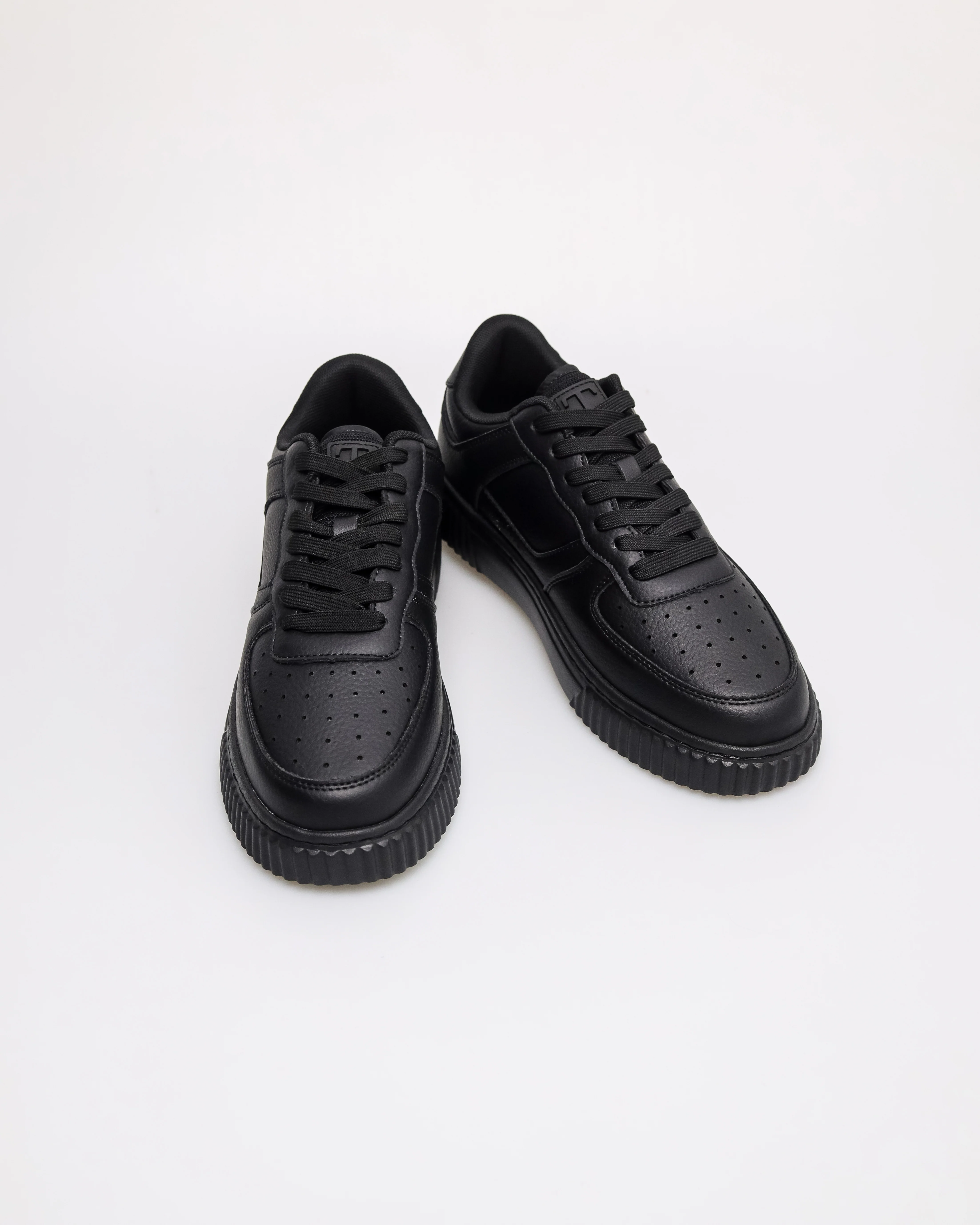 Tomaz C675M Men's Modern Stride Sneakers - Image 2
