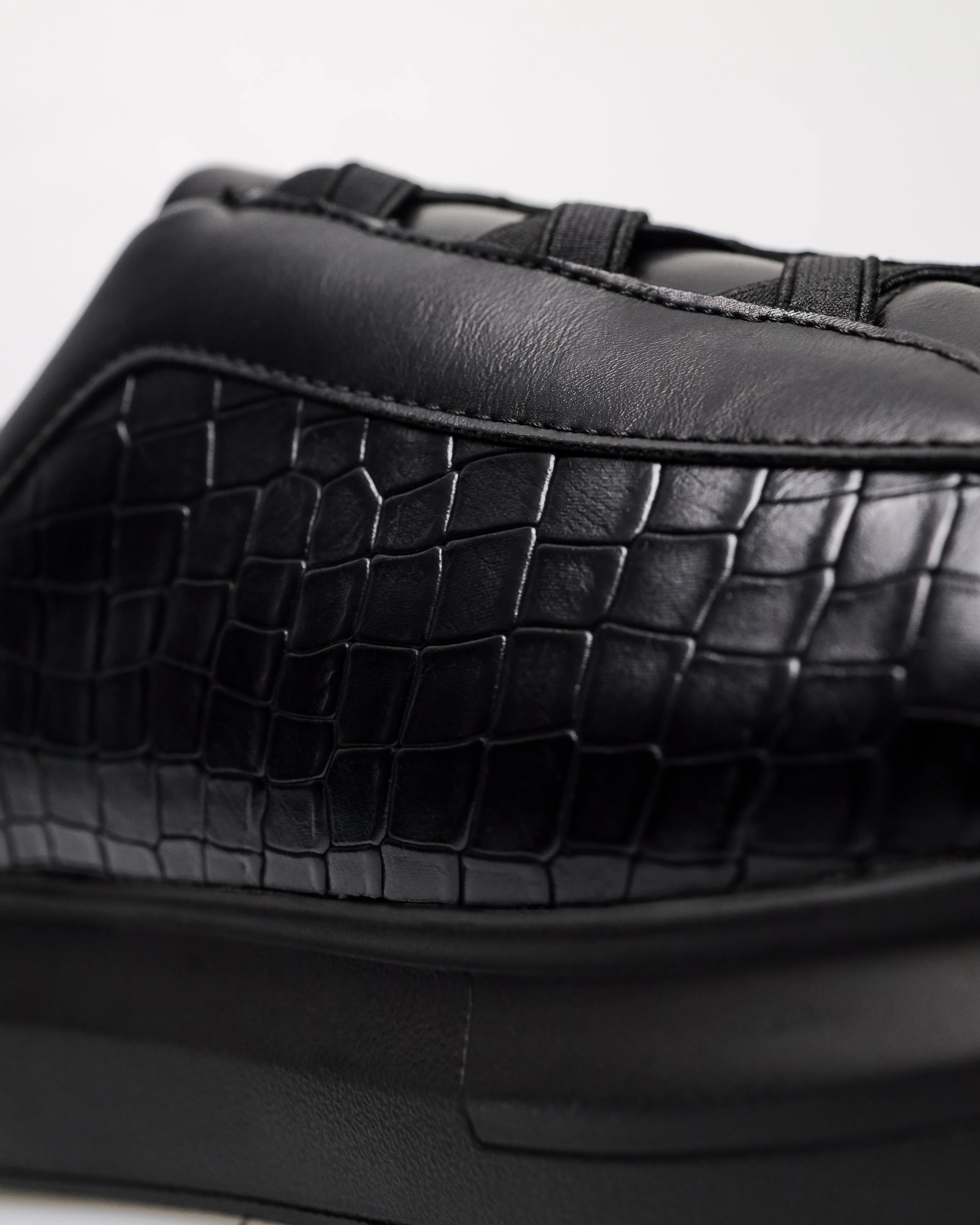 Tomaz C677 Men's Croc-Strap Sneakers - Image 4