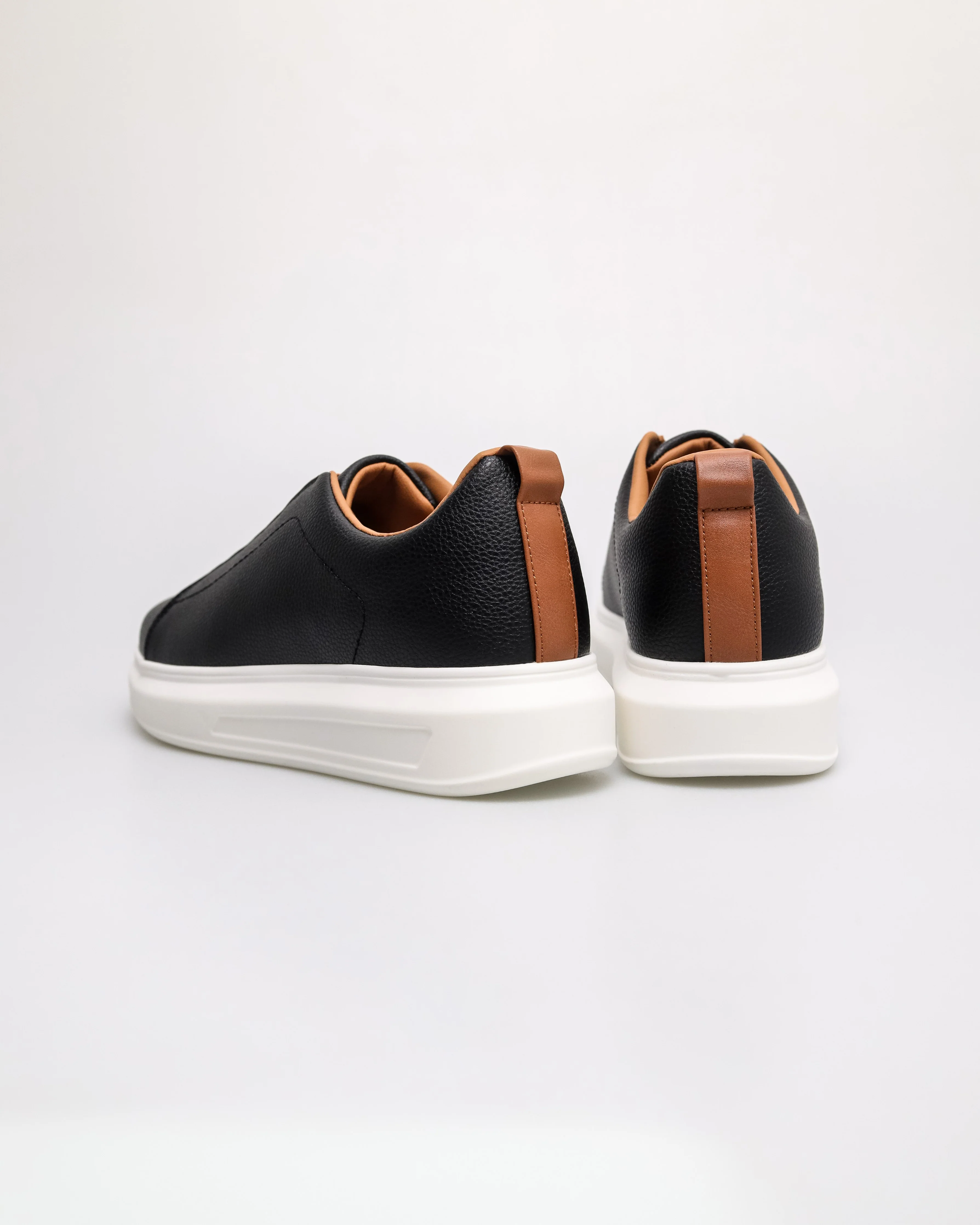 Tomaz C687 Men's Crisscross Elastic Strap Sneakers - Image 7