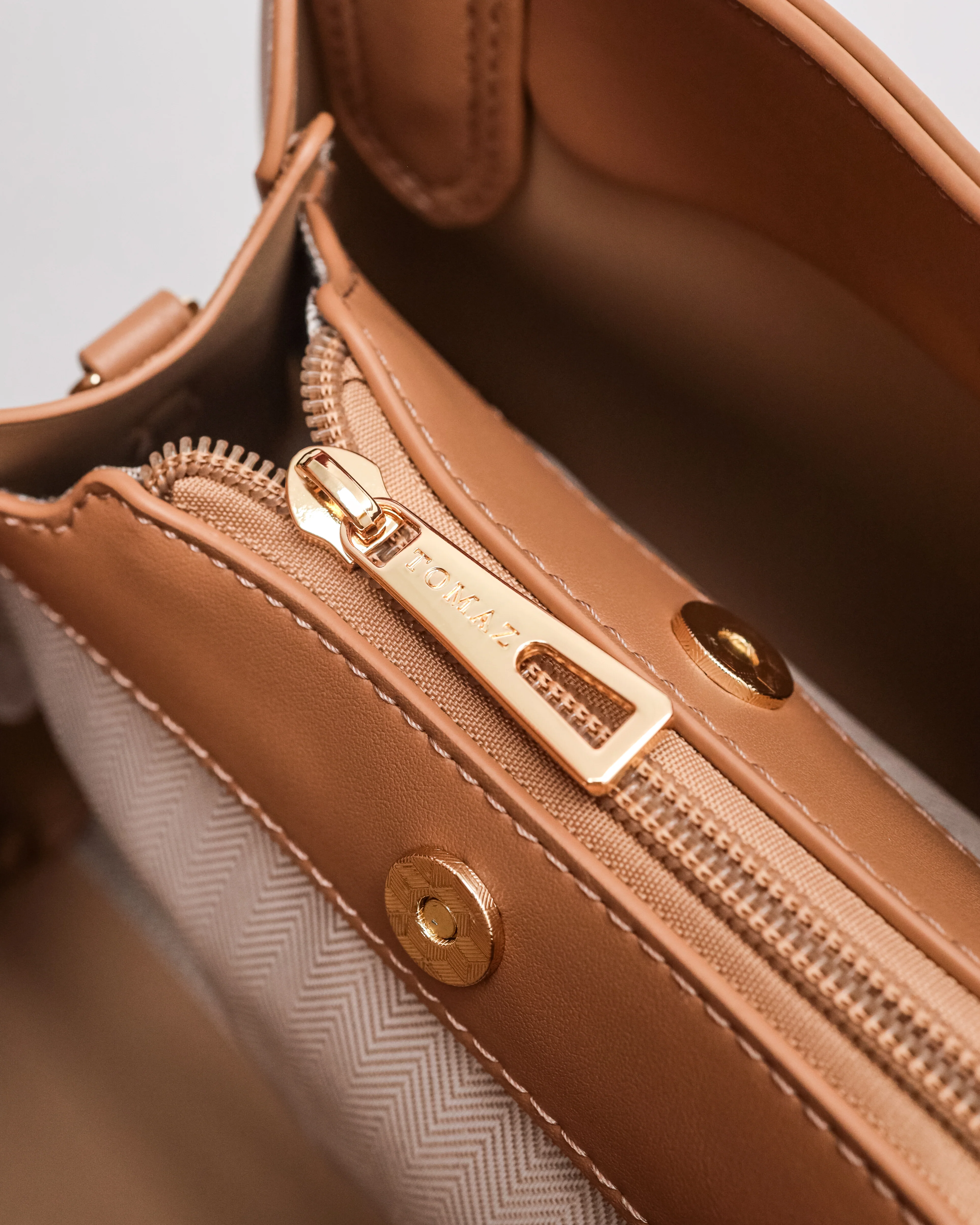 Tomaz CL-B003 Ladies Mini Top Handle Bag - Image 12