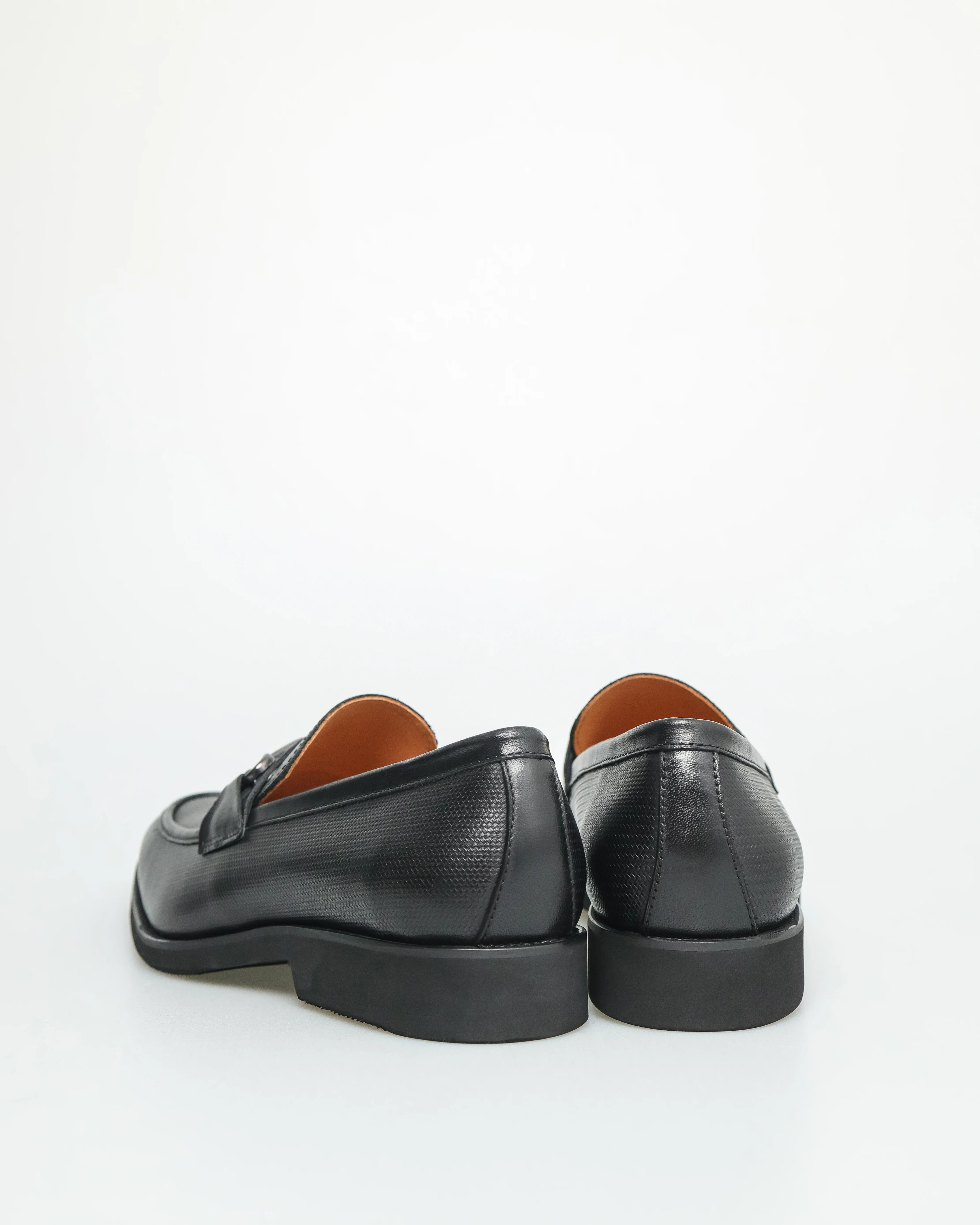 Tomaz F336 Men's SleekEdge Buckle Loafer - Image 11