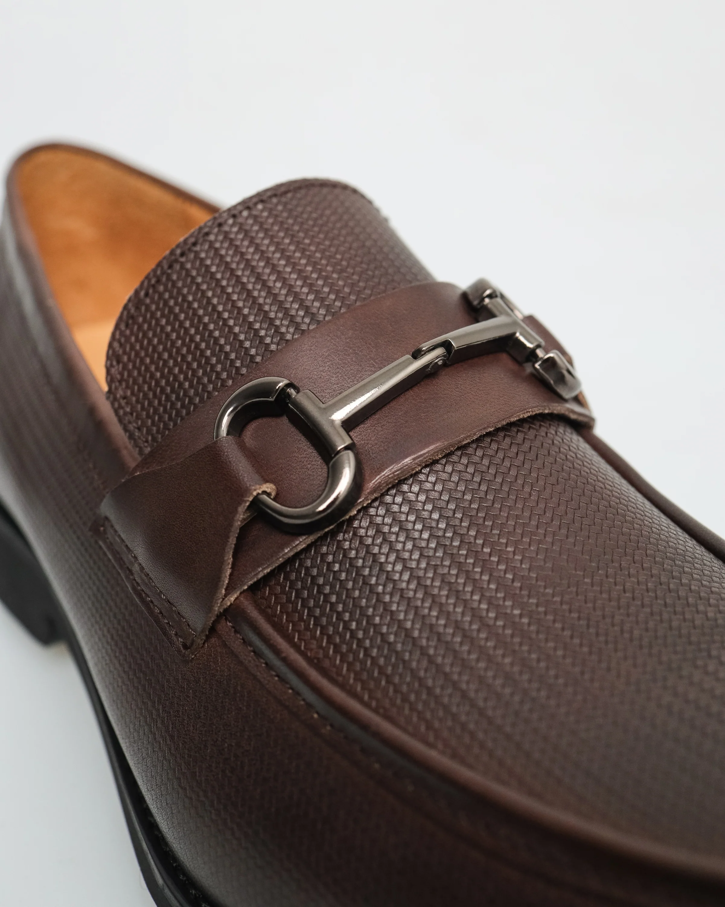 Tomaz F336 Men's SleekEdge Buckle Loafer - Image 8