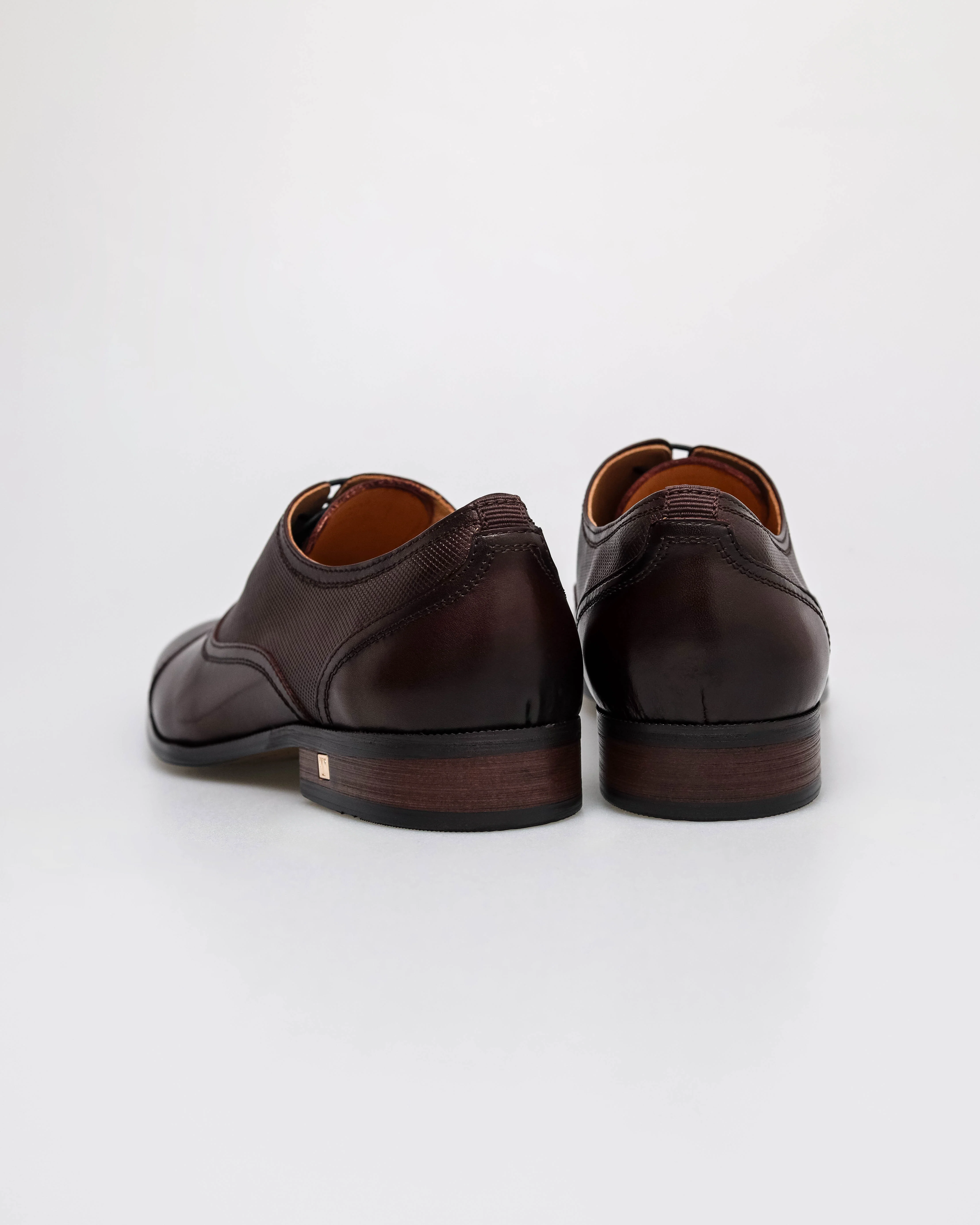 Tomaz F342 Men's Oxford - Image 11