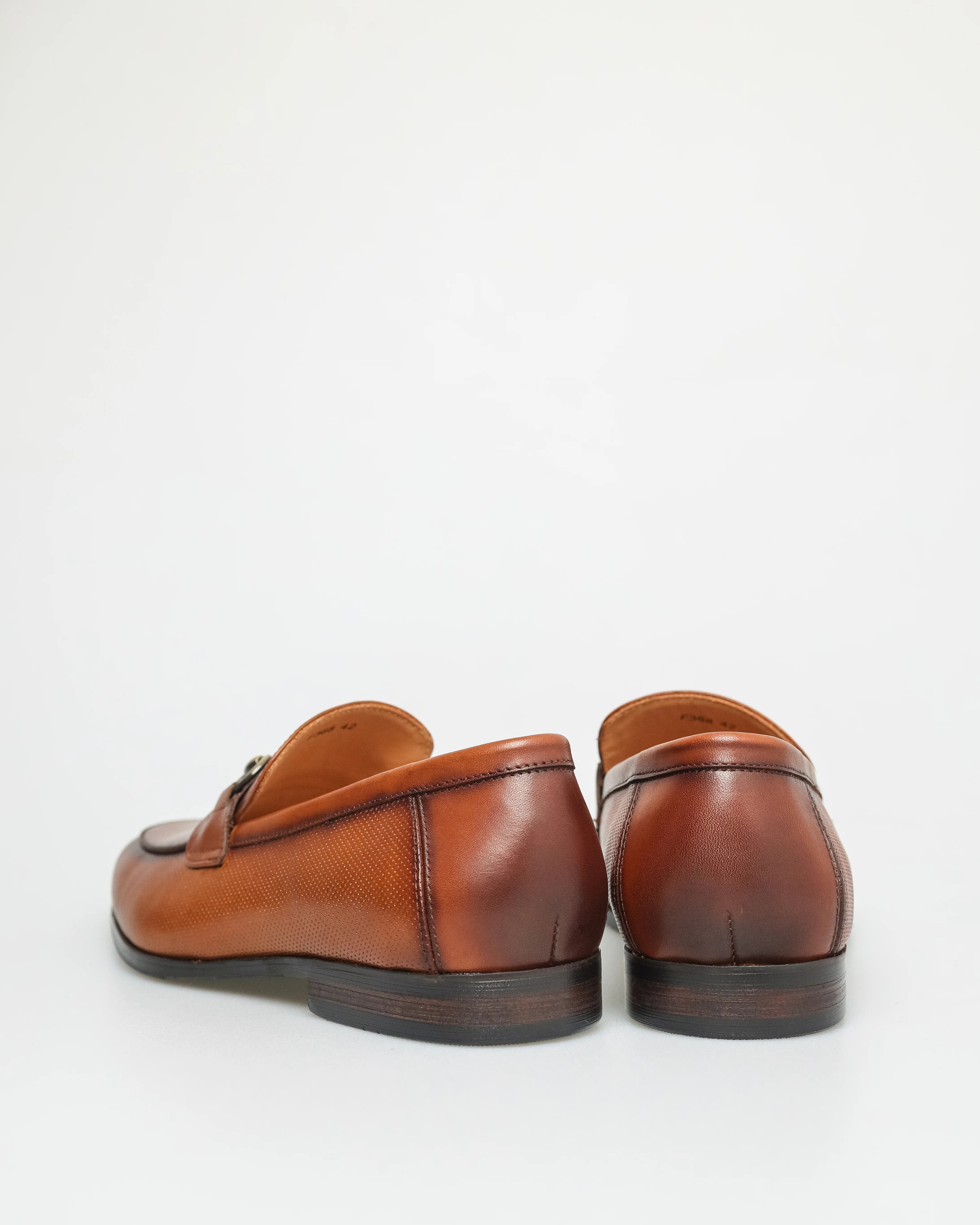 Tomaz F368 Men's Buckle Loafer - Image 7
