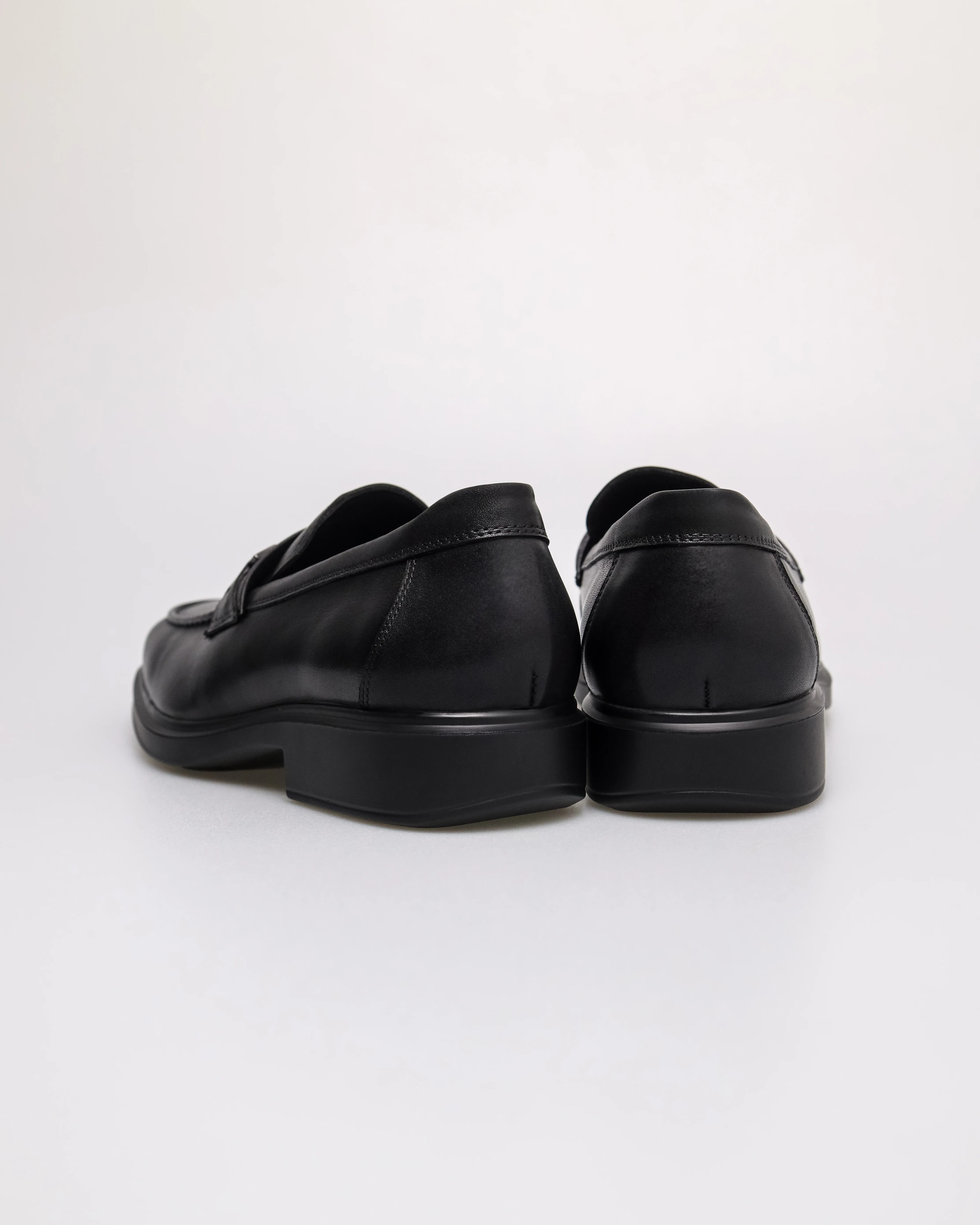 Tomaz F440 Men's Buckle Tread Loafers - Image 7