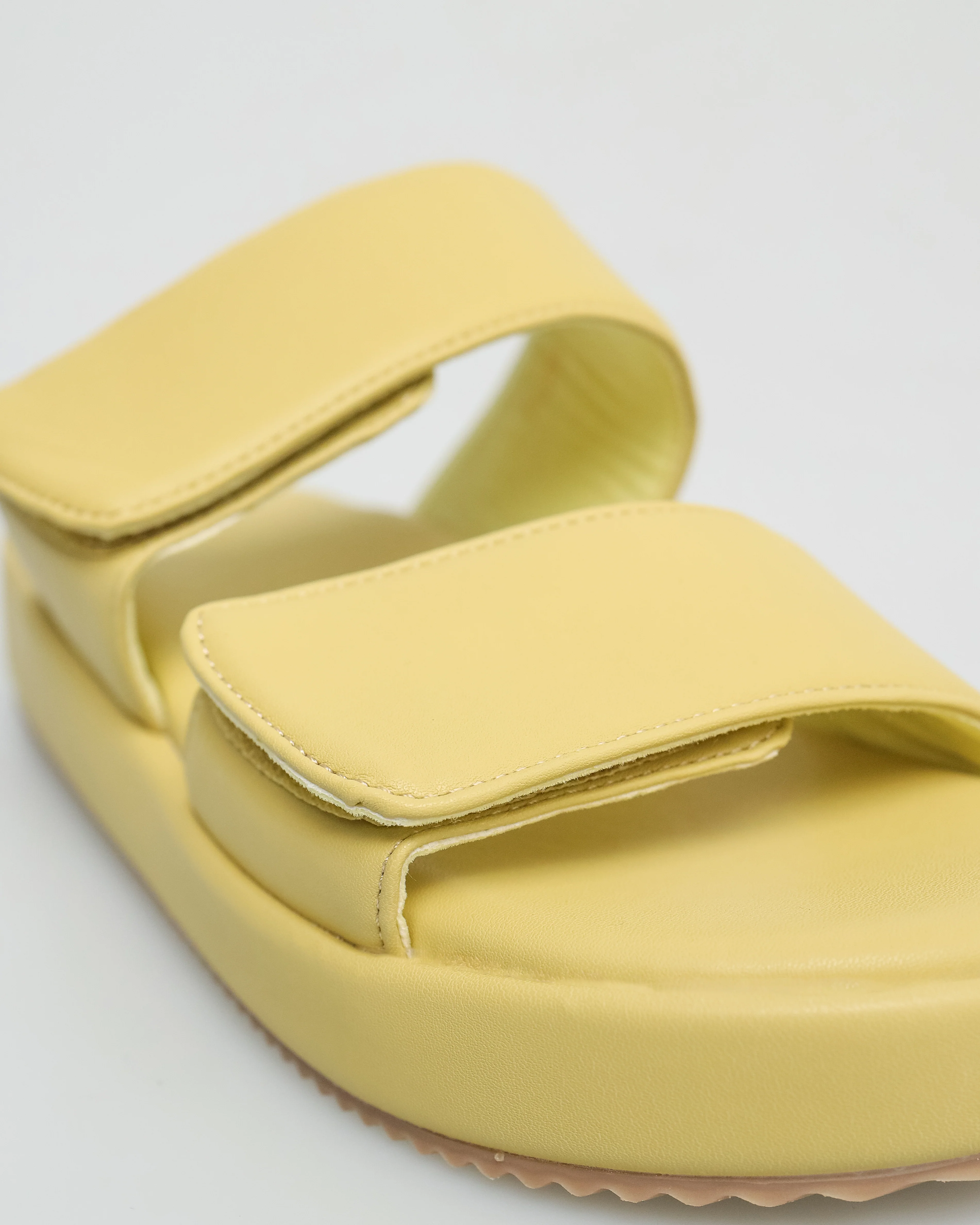 Tomaz FL059 Ladies Slide On Sandals - Image 4