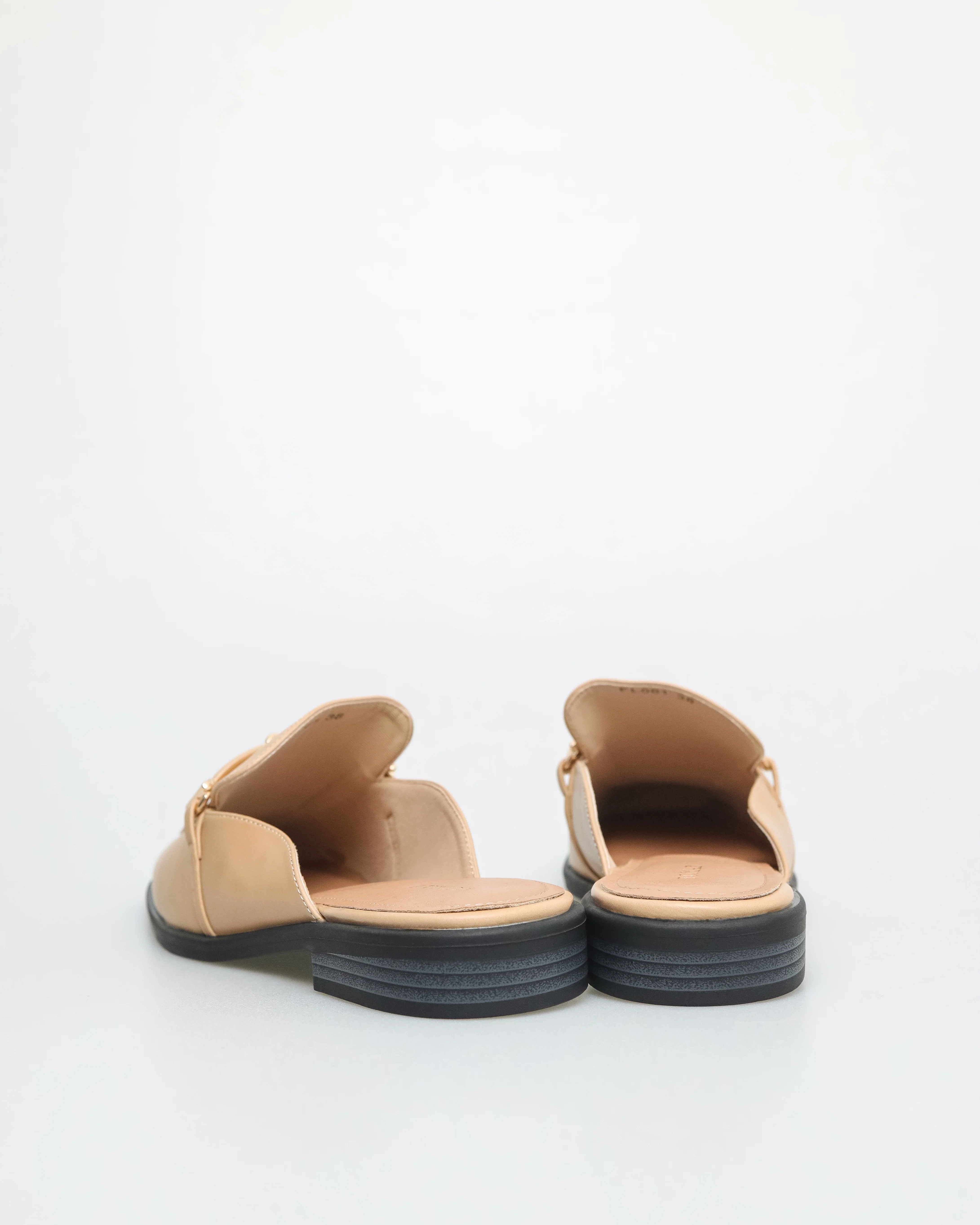 Tomaz FL061 Ladies Buckle Mules - Image 11