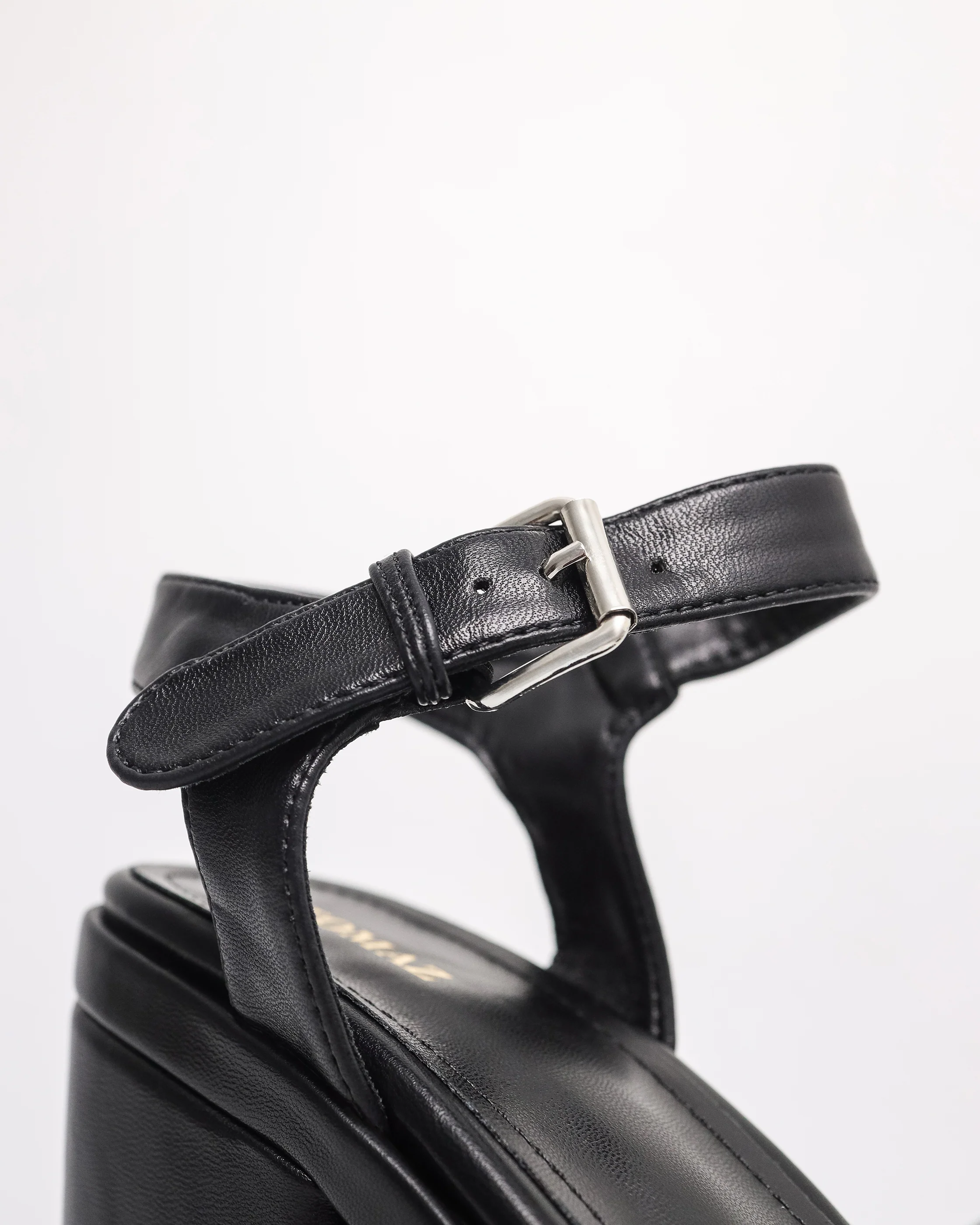 Tomaz FL074 Ladies Slingback Block Heels - Image 8