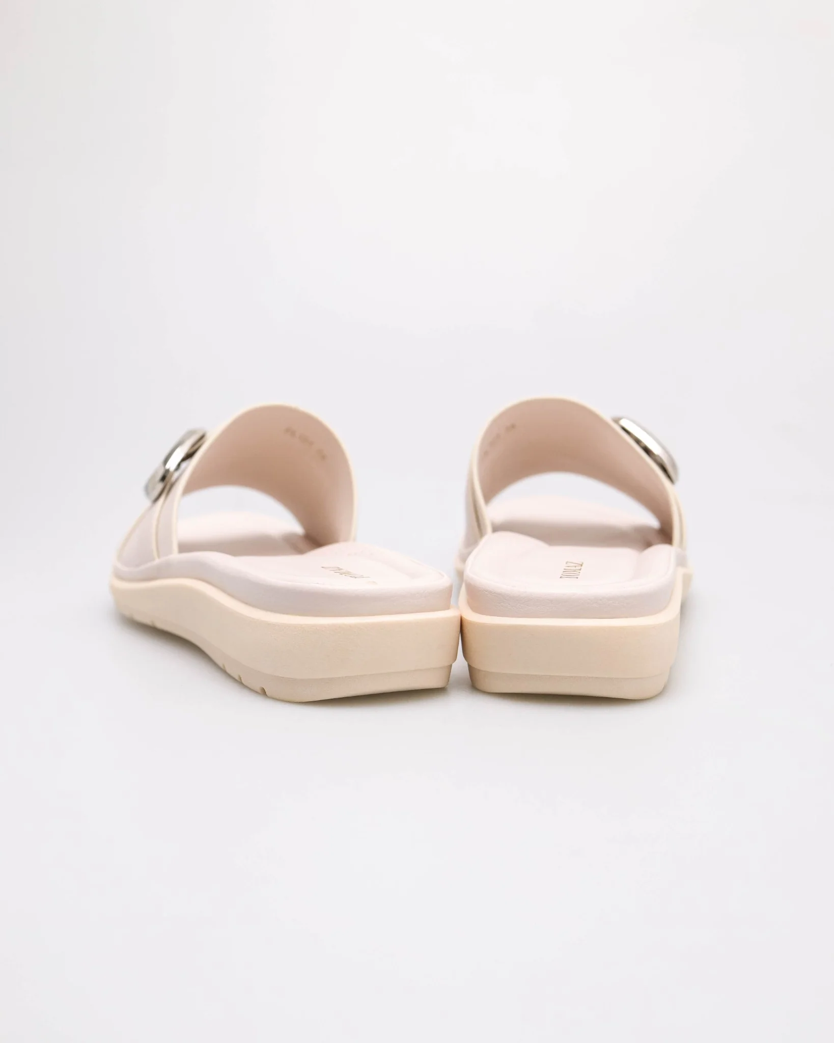 Tomaz FL124 Ladies Sandals - Image 3