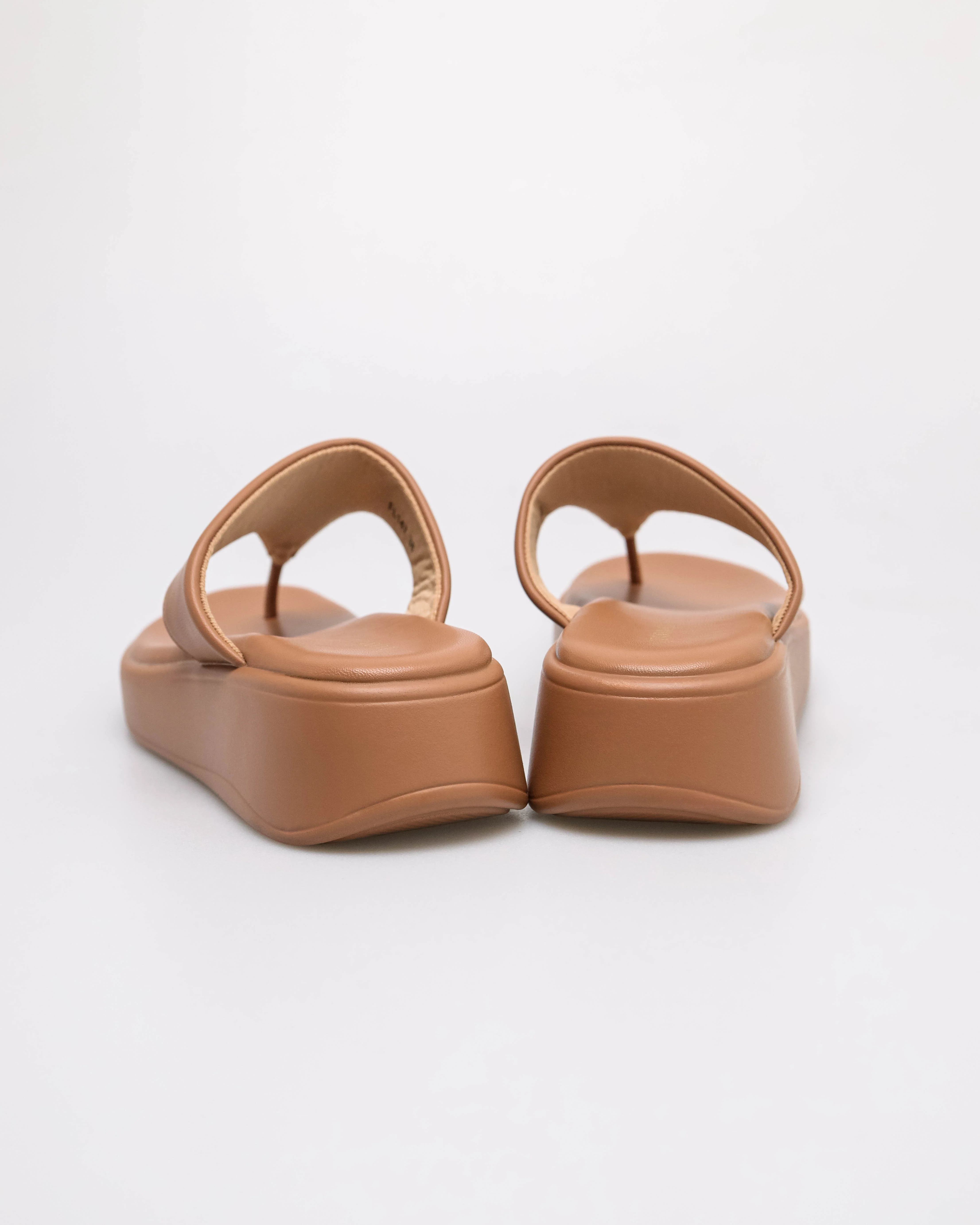 Tomaz FL147 Ladies Toe Post Sandals - Image 3