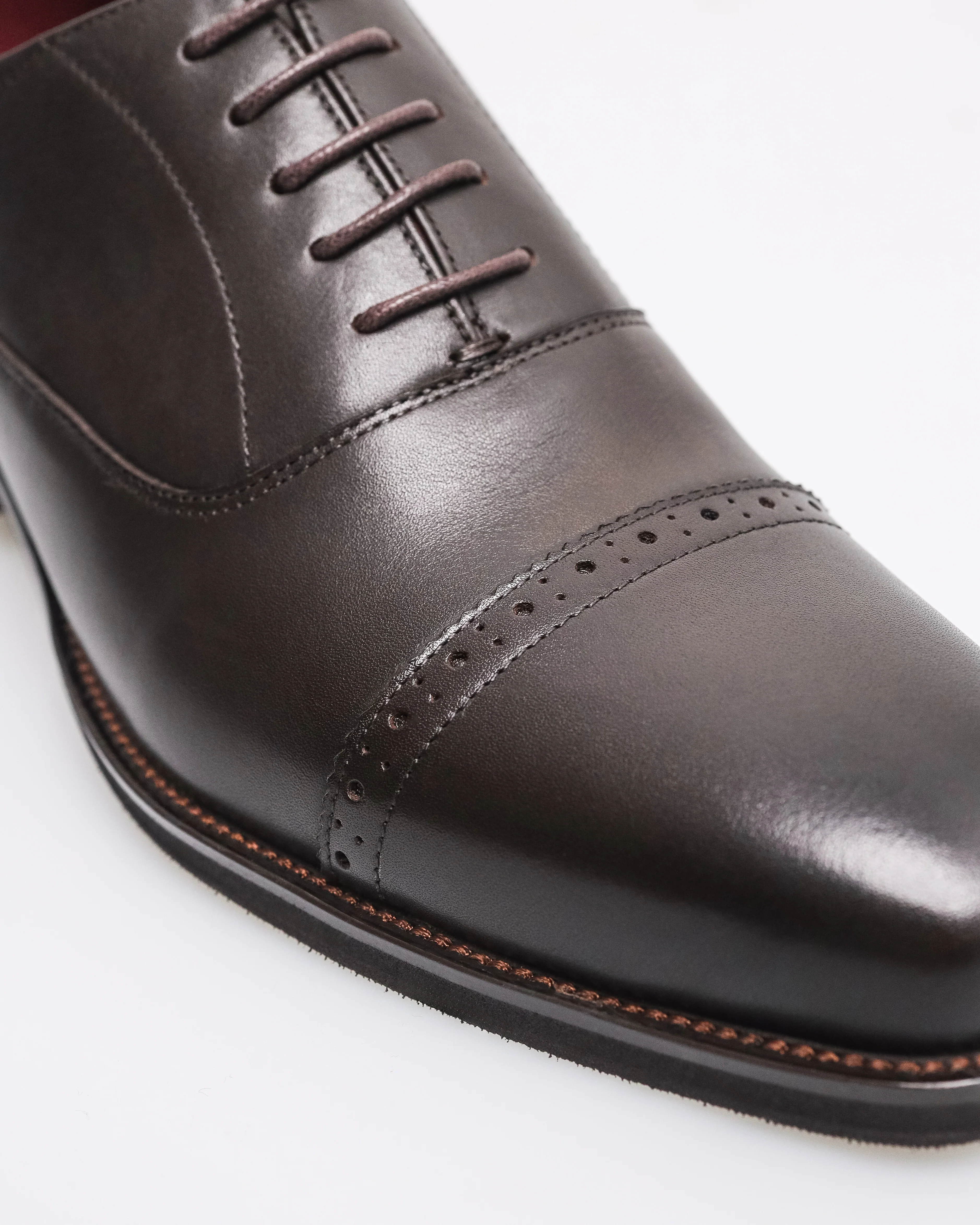 Tomaz HF105 Men's Perforated Cap Toe Oxford - Image 8