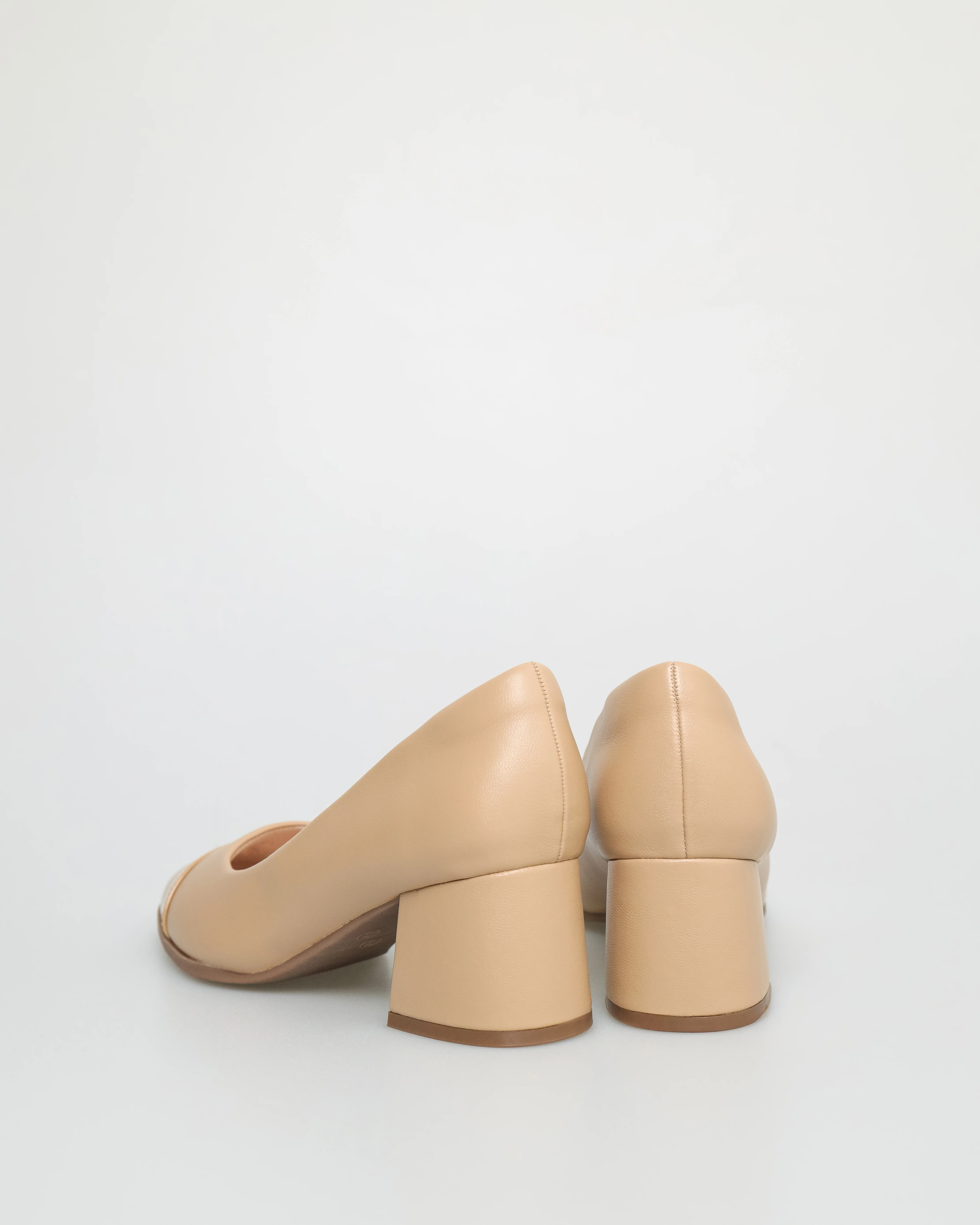 Tomaz NN305 Ladies Glossy Point Formal Heels - Image 3