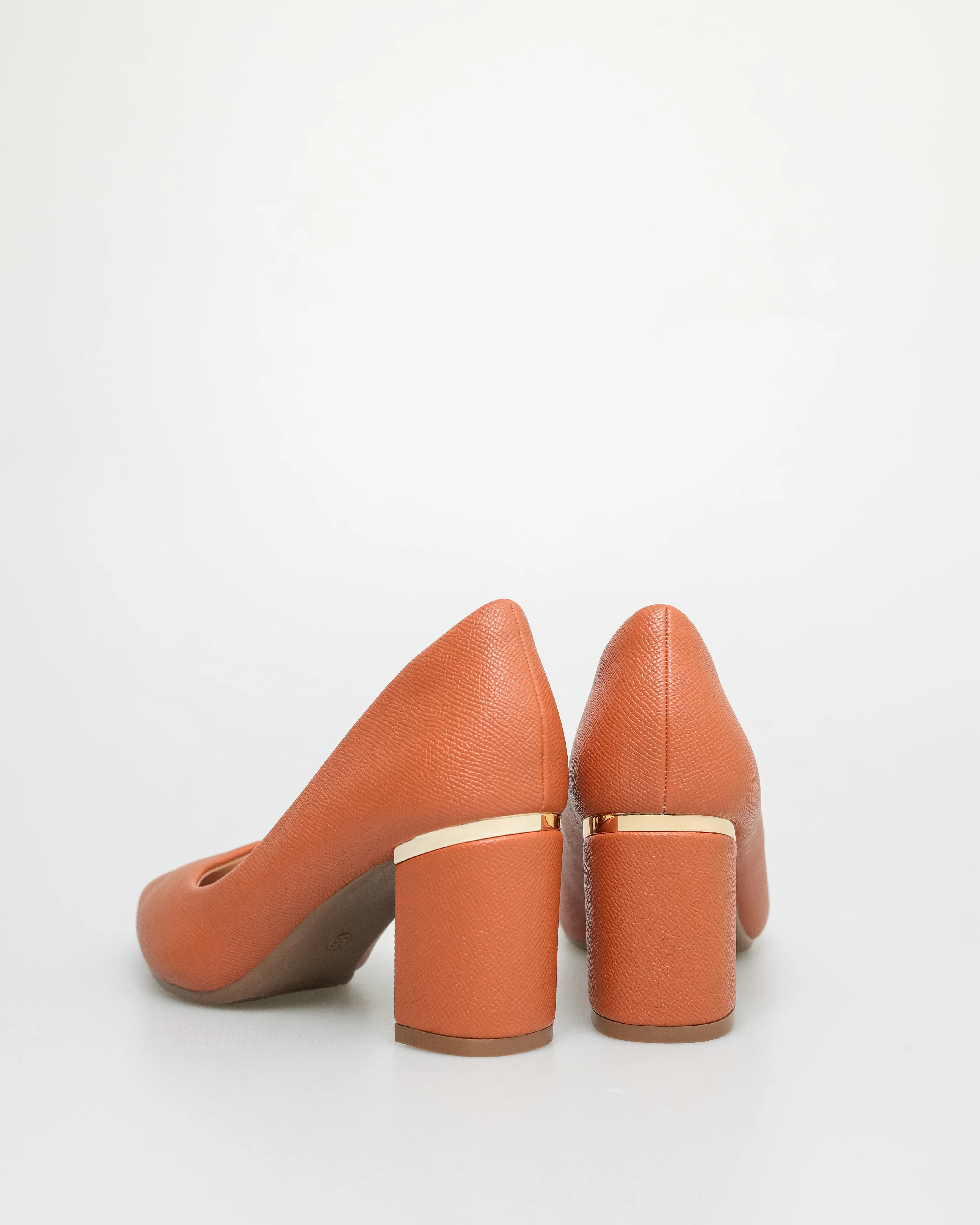 Tomaz NN316 Ladies Pointy Heels - Image 11