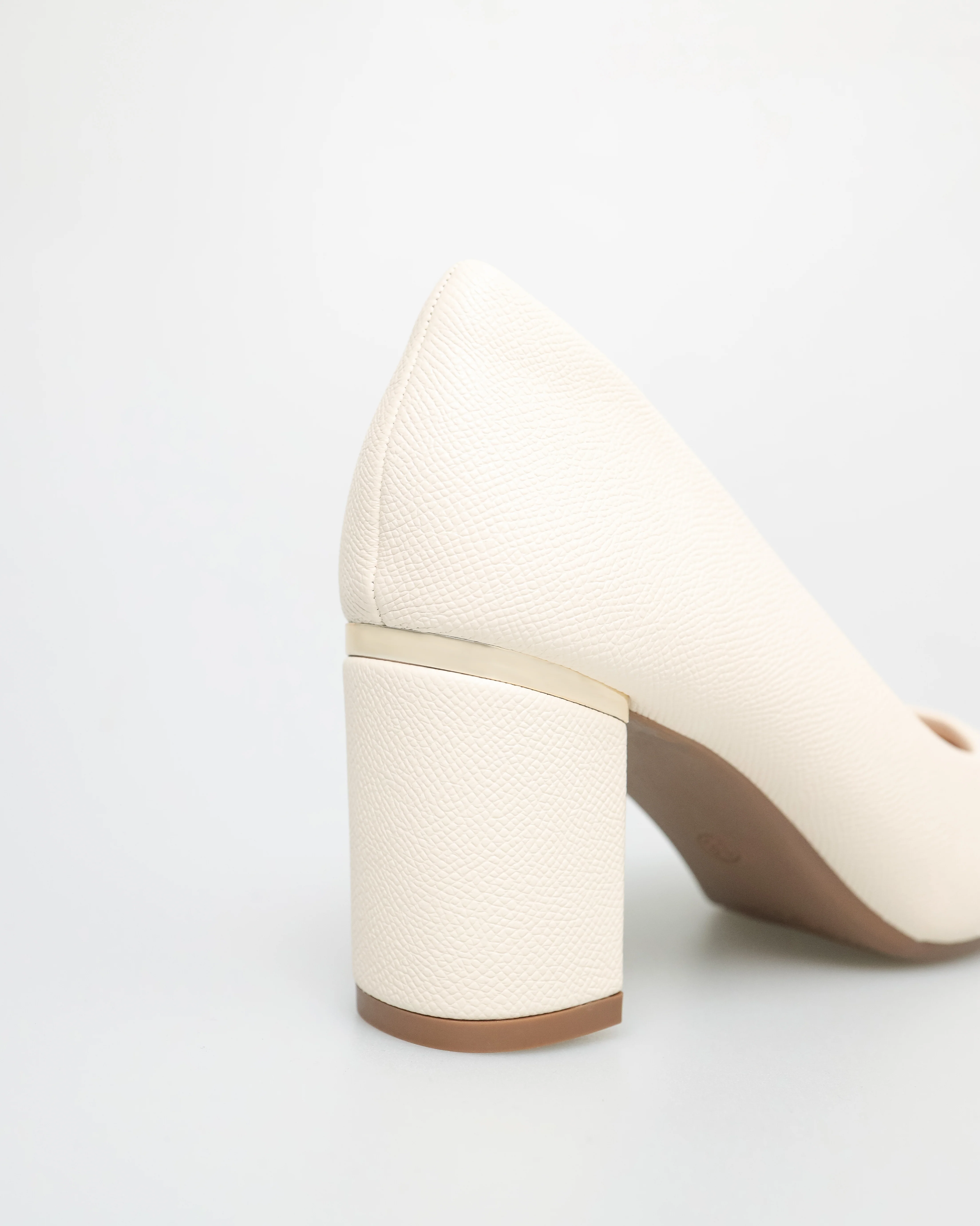 Tomaz NN316 Ladies Pointy Heels - Image 4