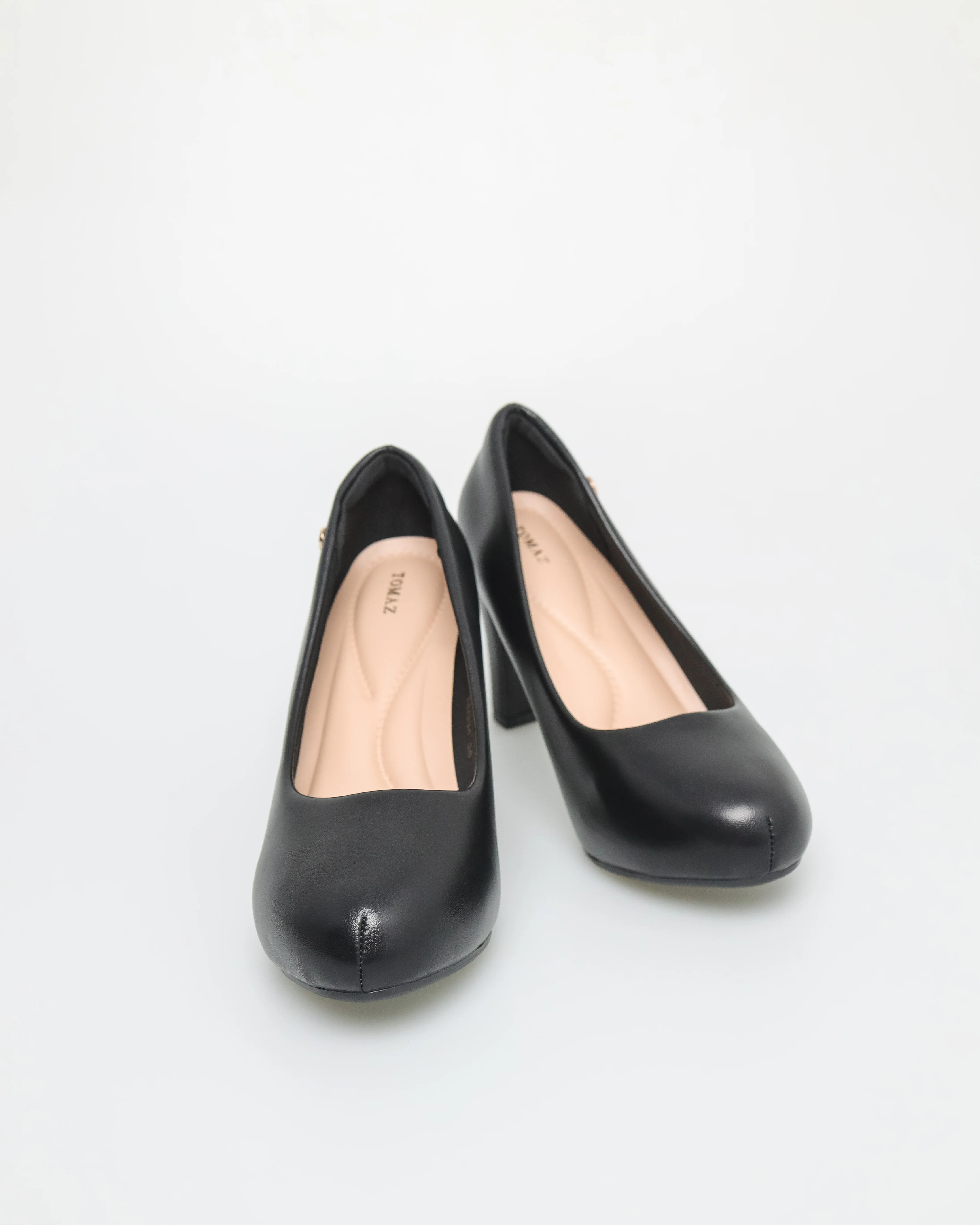 Tomaz NN334 Ladies Simple T Emblem Heels - Image 6