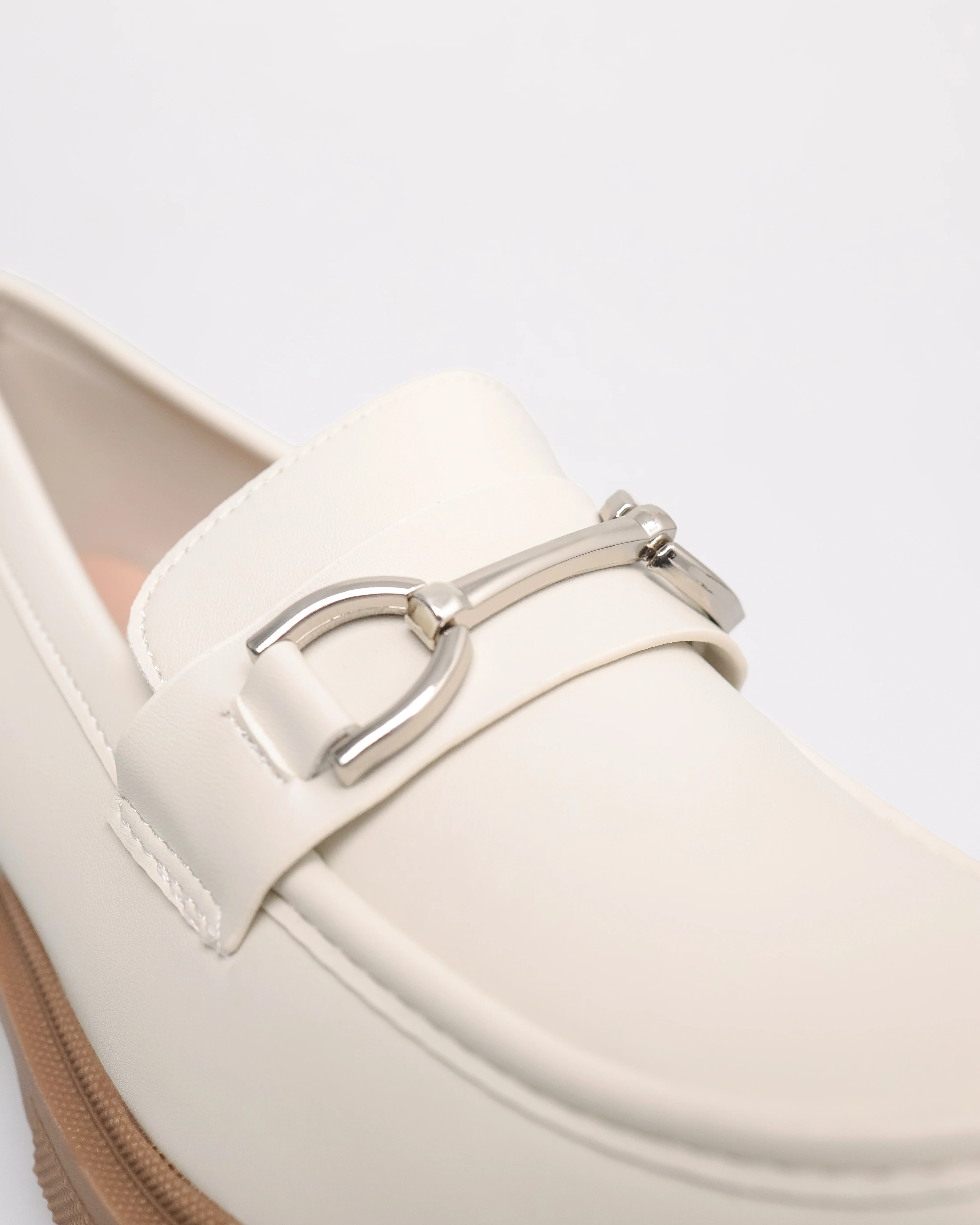 Tomaz NN344 Ladies D-Chain Loafers - Image 8