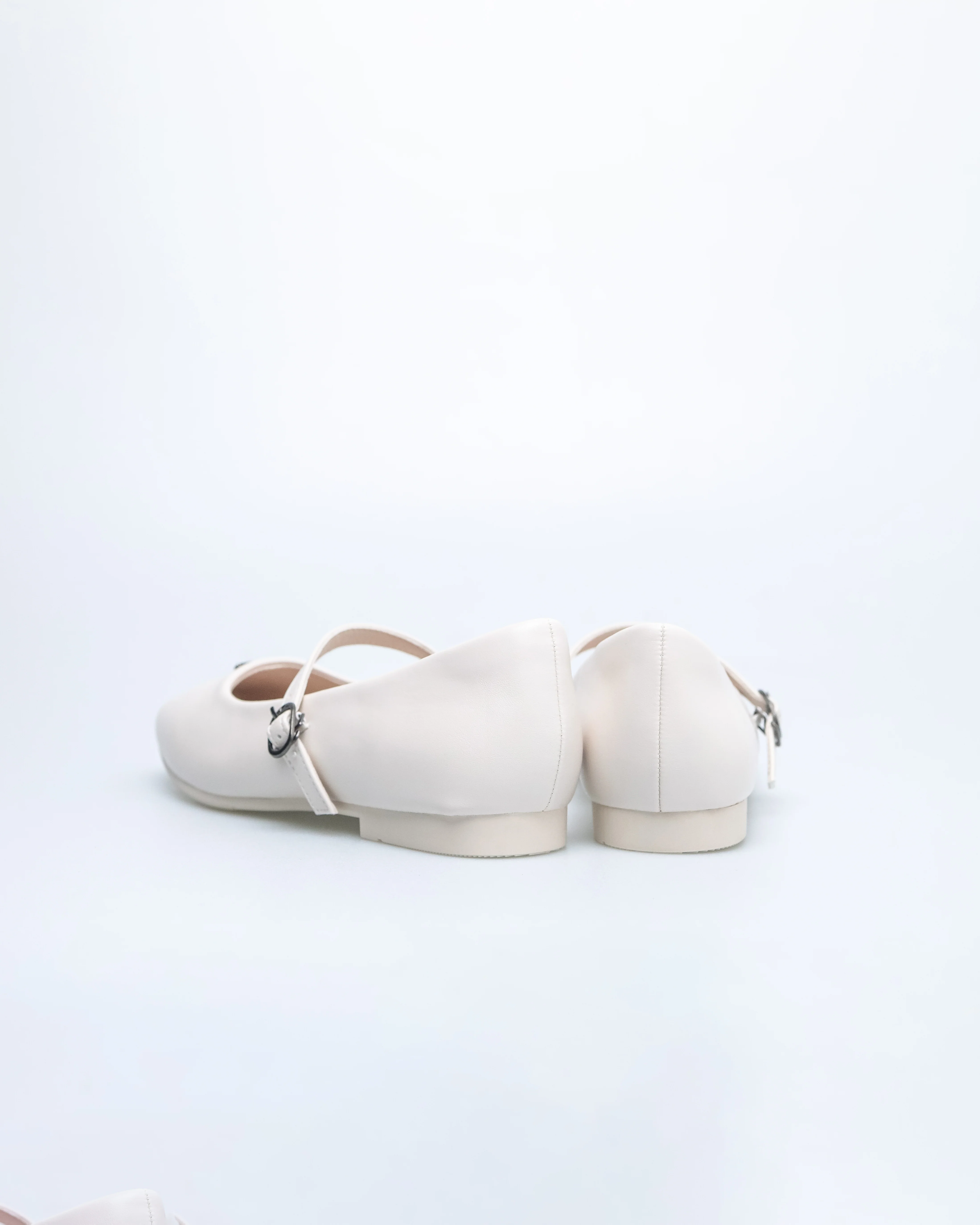 Tomaz NN399 Ladies Classy Rounded Flats - Image 3