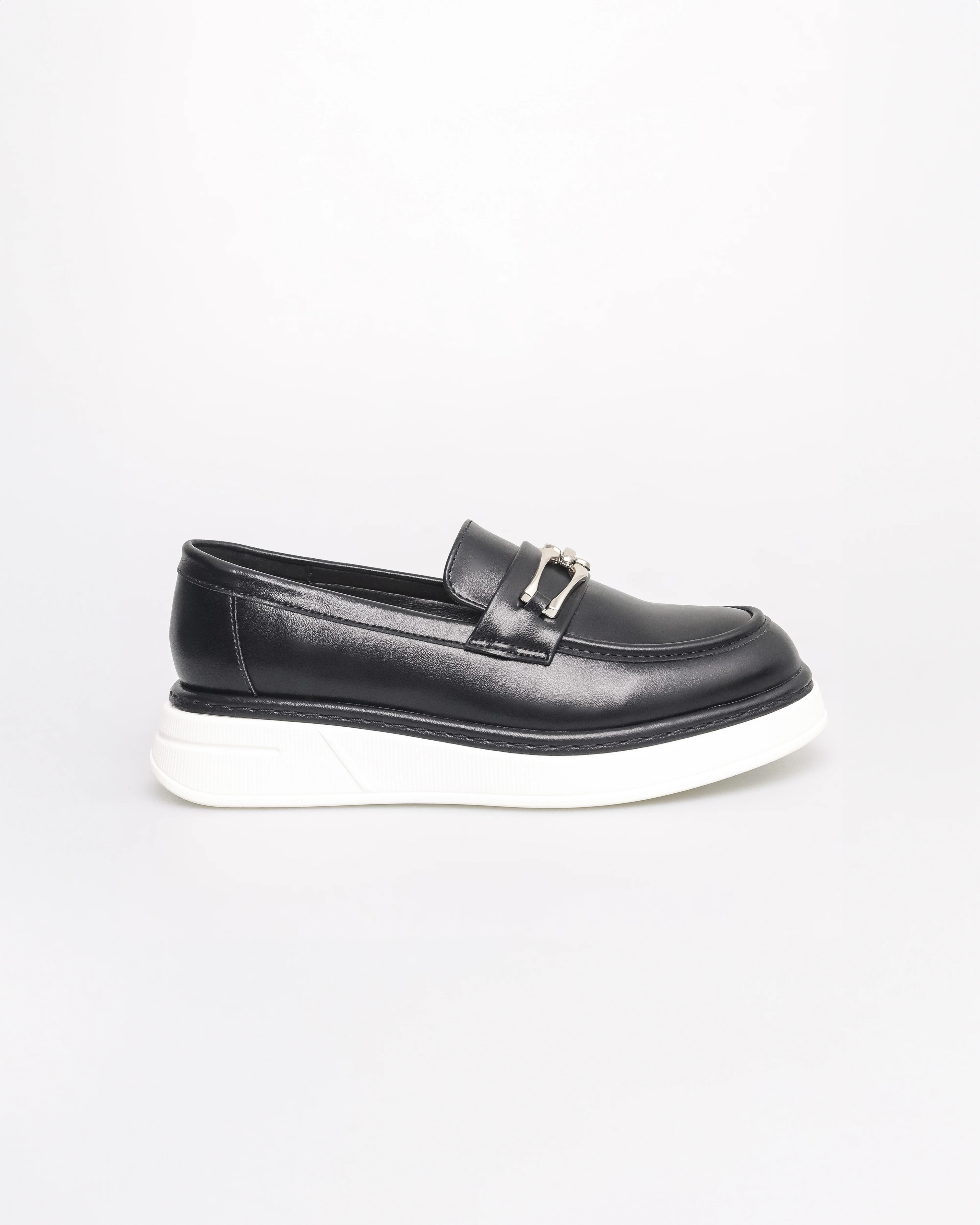 Tomaz NN404 Ladies Buckle Loafers