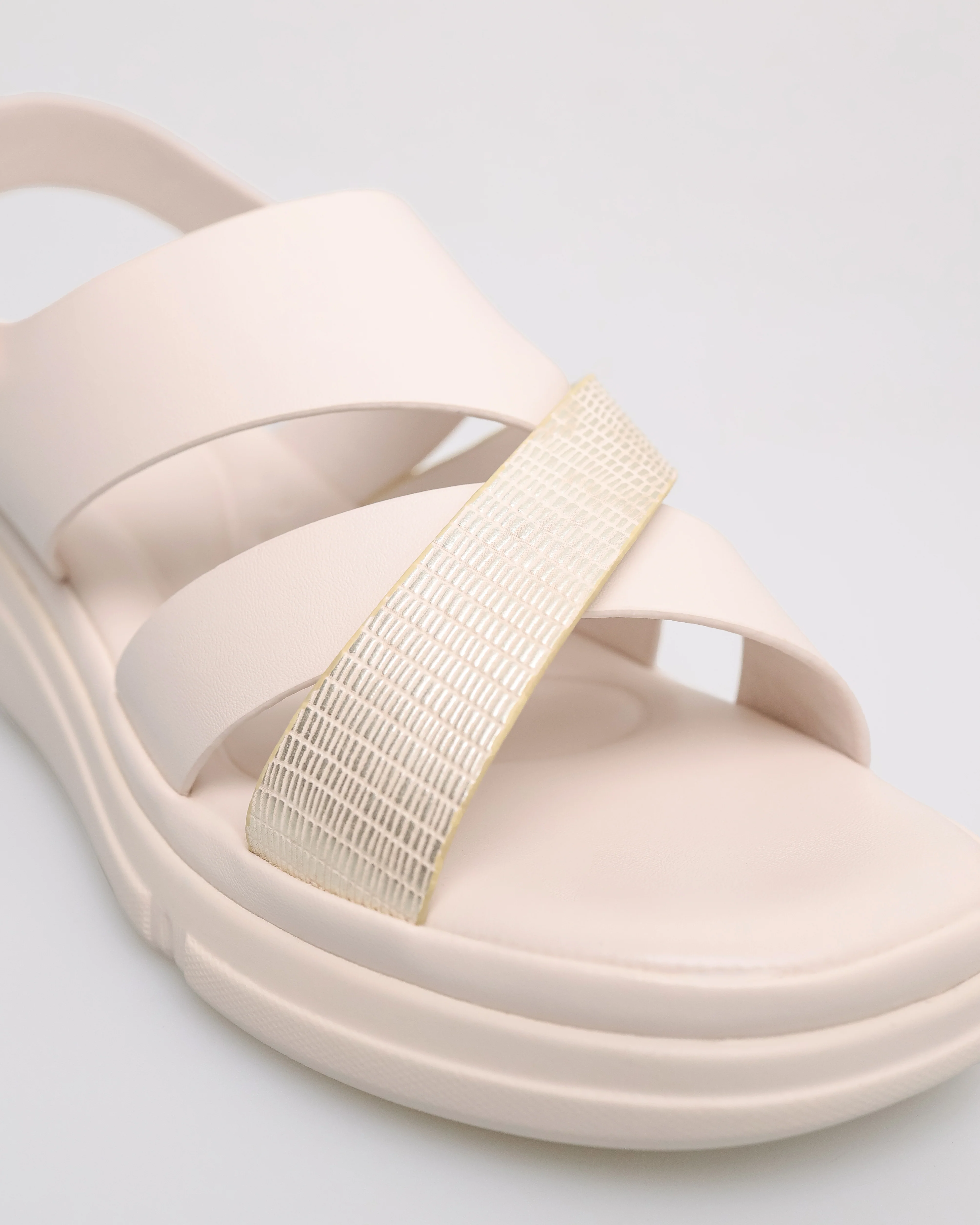 Tomaz NN497 Ladies Cross-Strap Sandal - Image 4