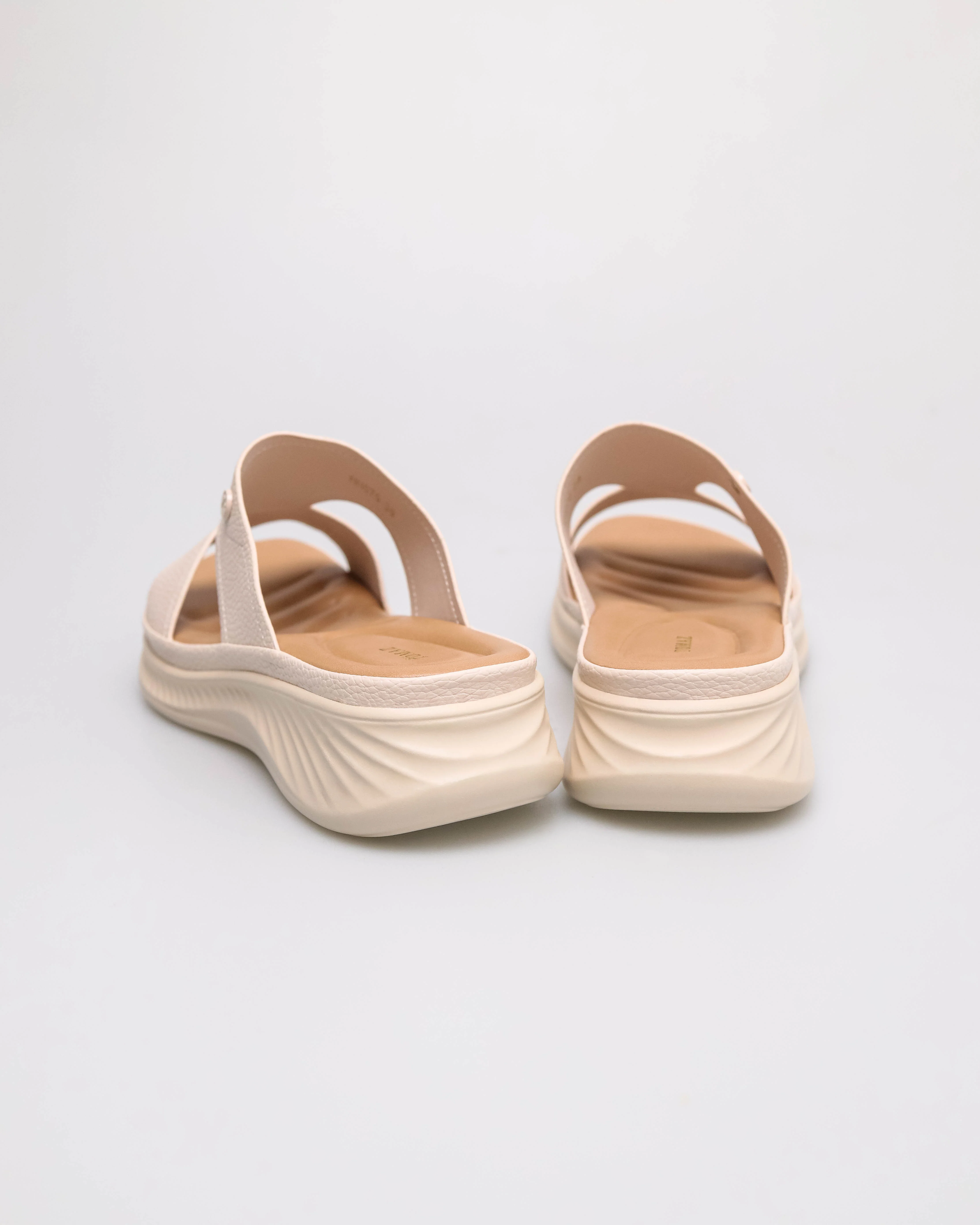 Tomaz NN676 Ladies Basic Sandal - Image 7