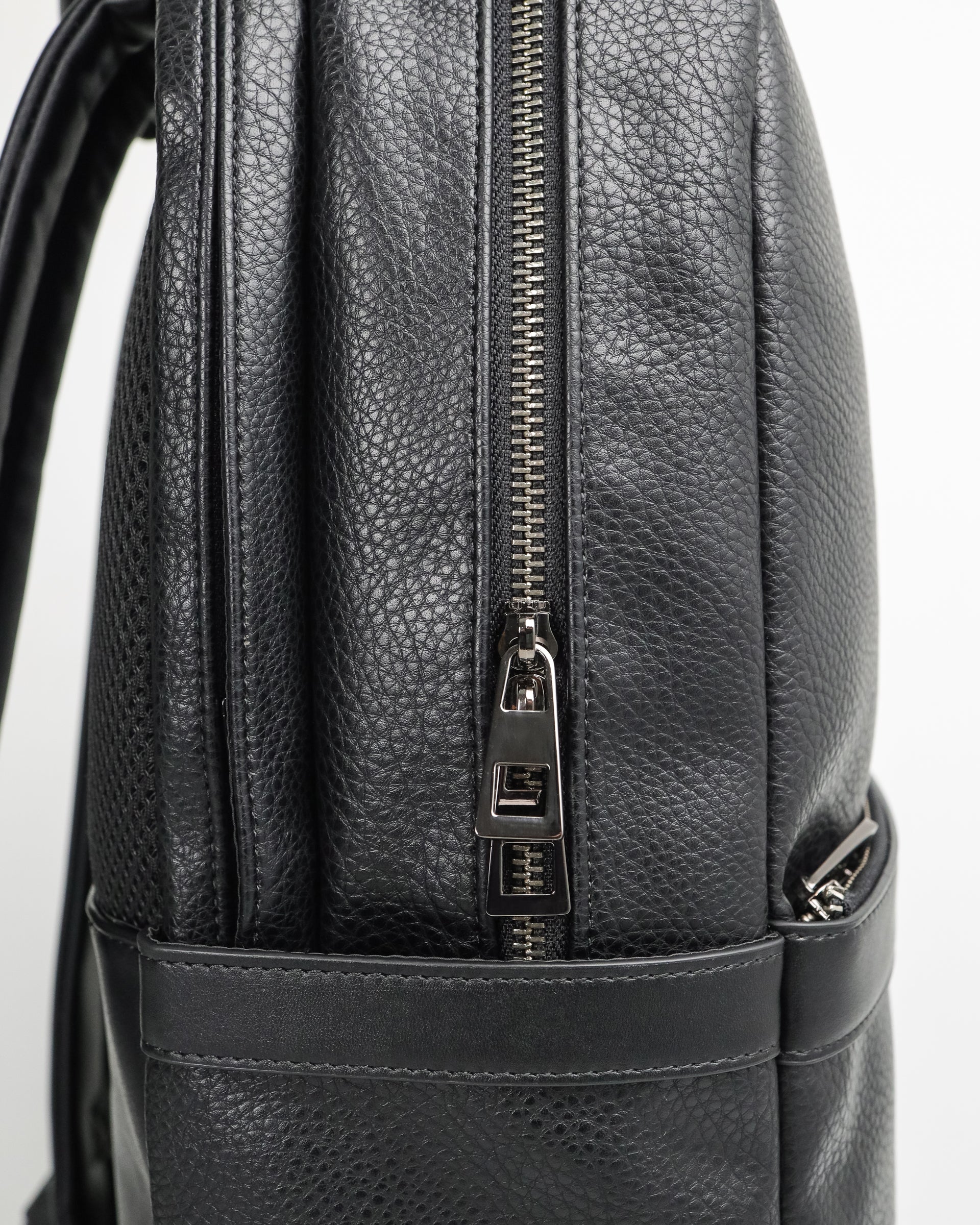 Tomaz NT-TZ392 Men's Backpack - Image 4