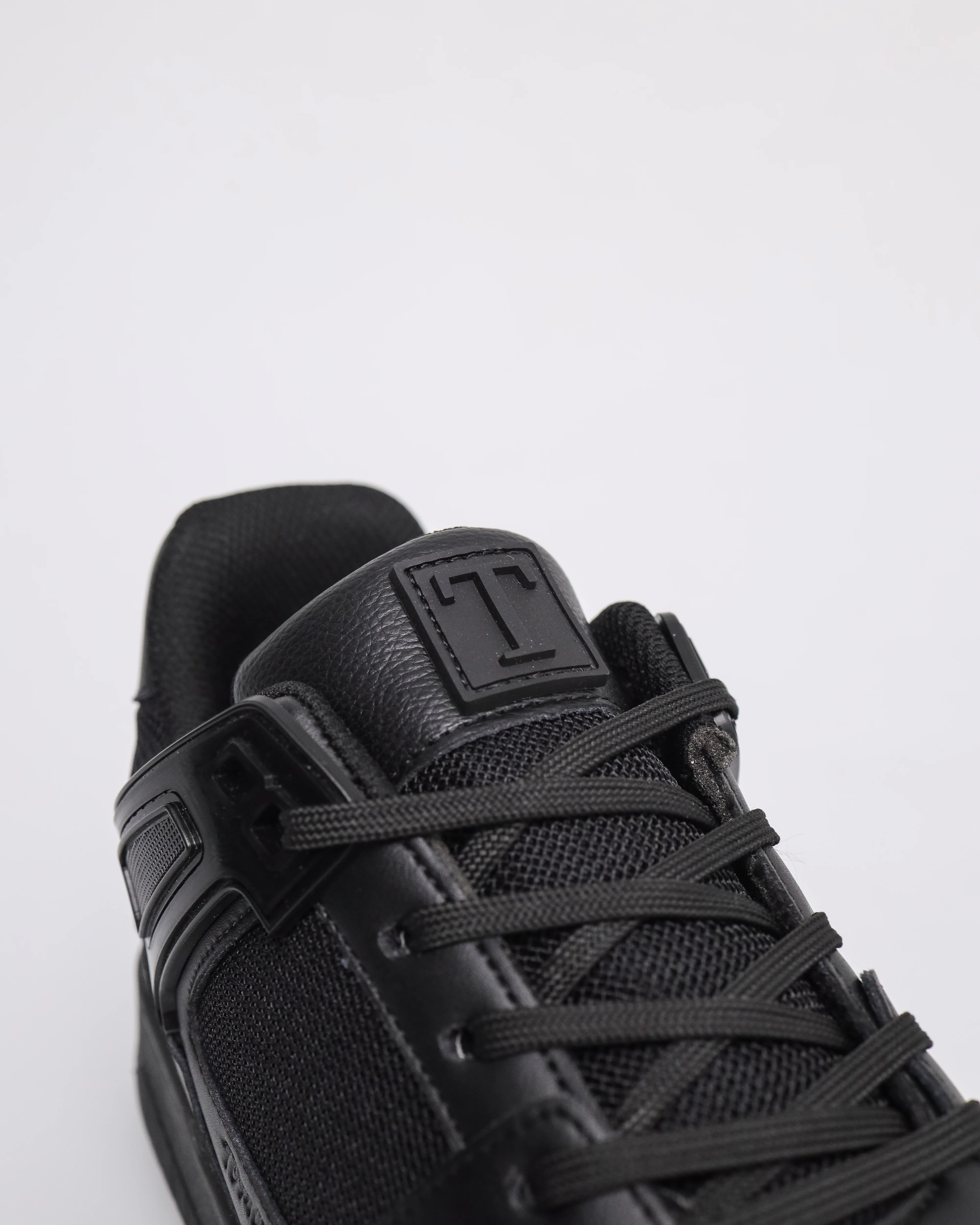 Tomaz TBB022 Men's Momentum Sneakers - Image 4