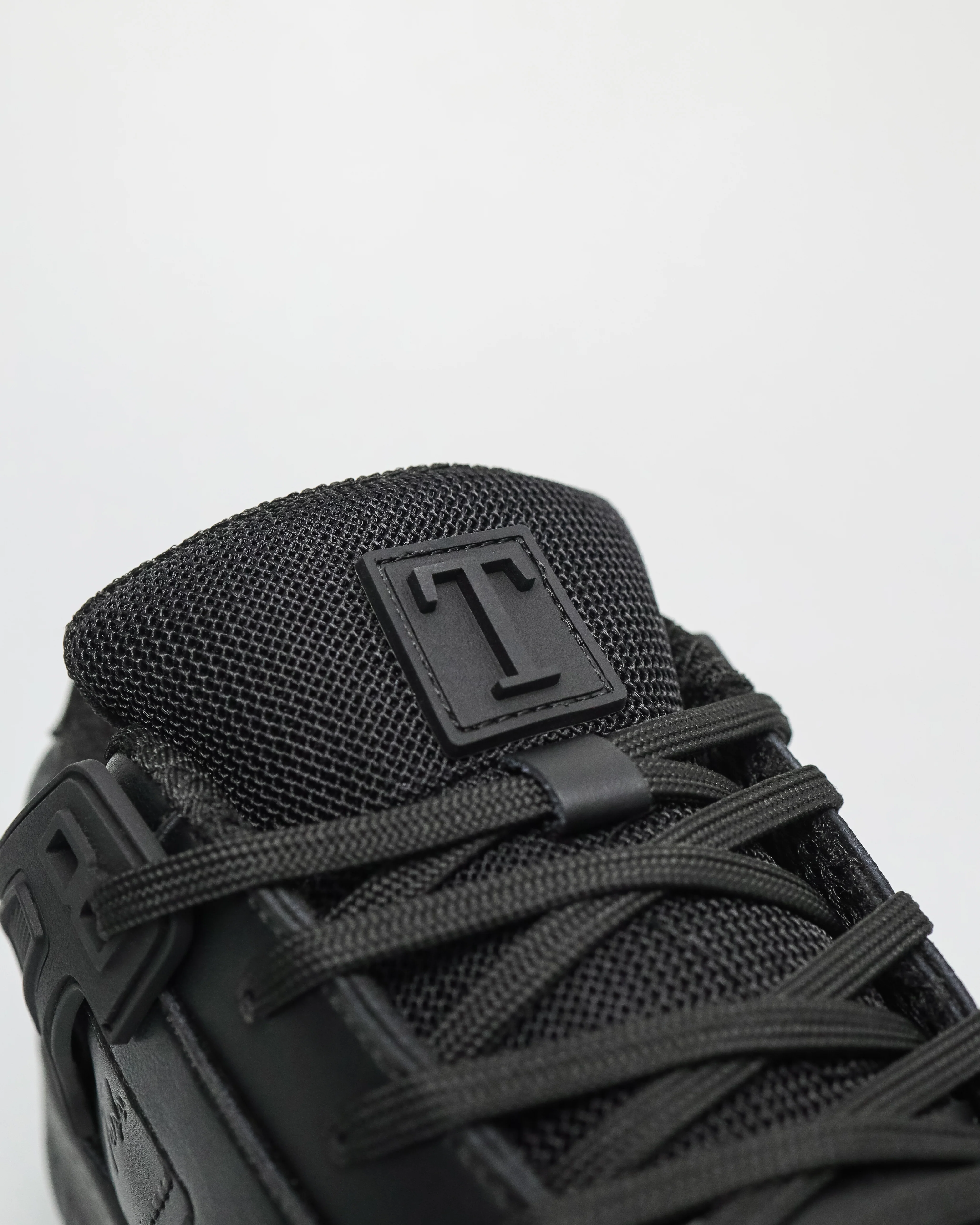 Tomaz TBB027 Men's Urban Stealth Sneakers - Image 4
