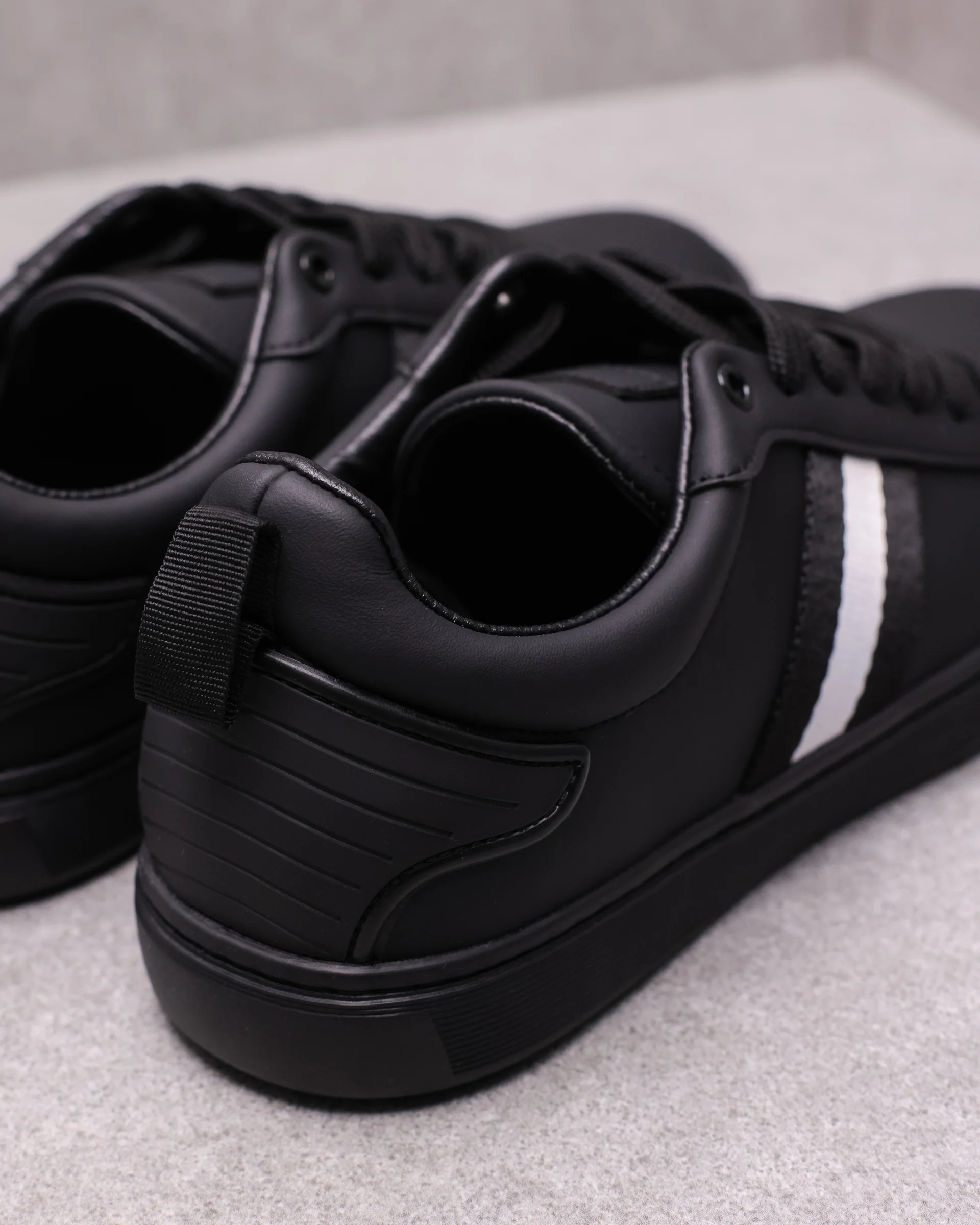 Tomaz TR999L Ladies Sneakers - Image 7
