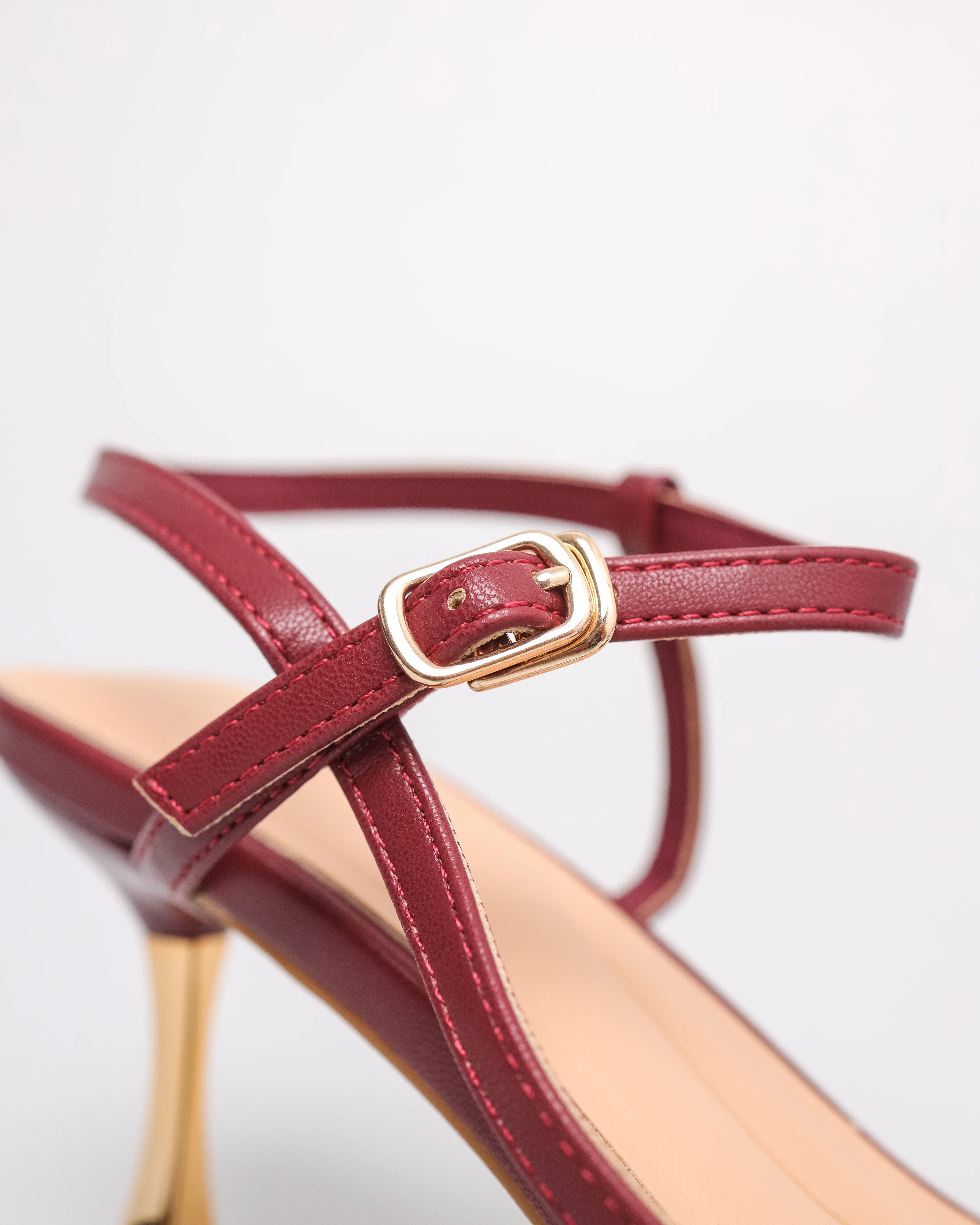 Tomaz YX175 Ladies Strappy Slingback Heels - Image 4