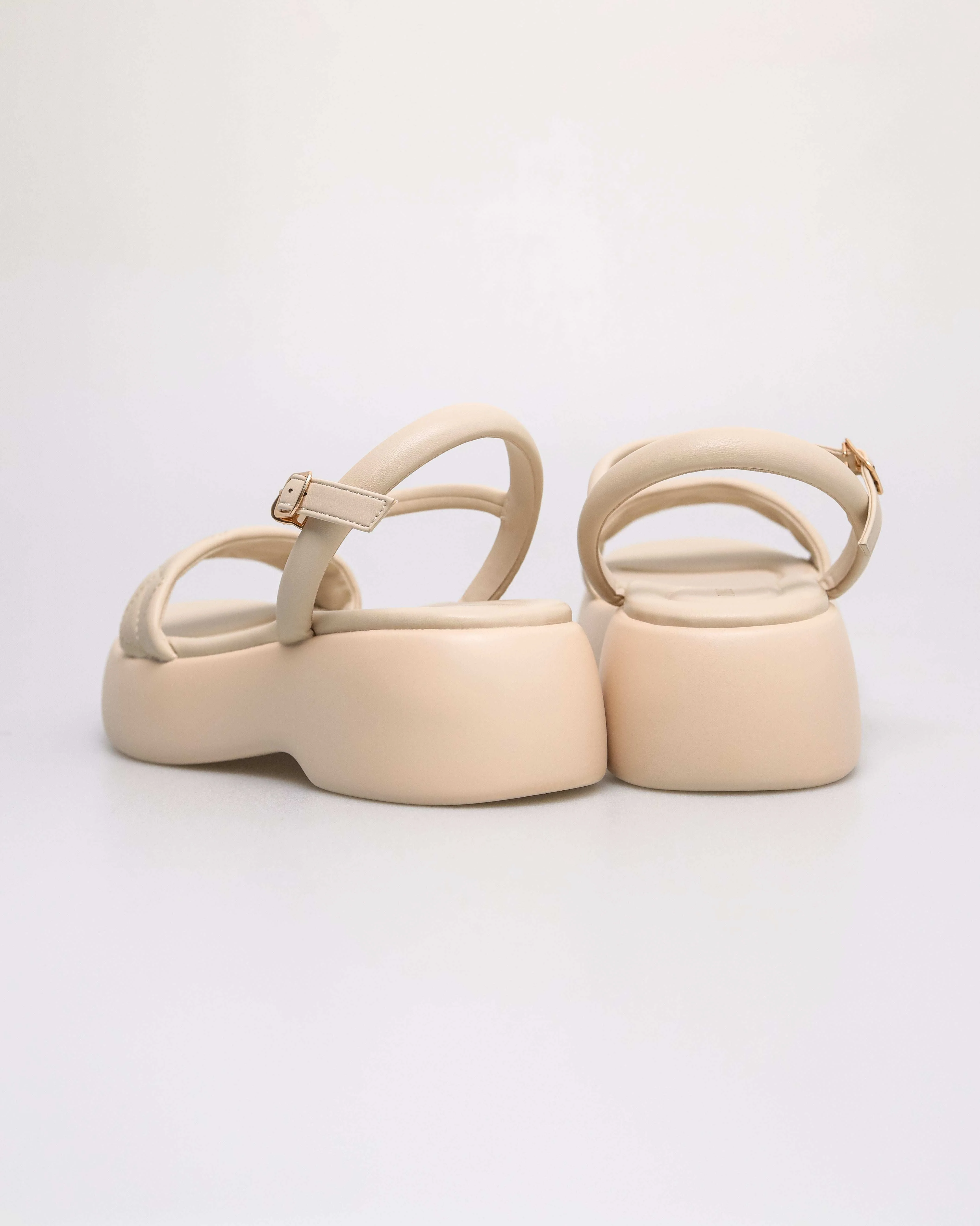 Tomaz YX228 Ladies Quilted Ankle Sandal - Image 3